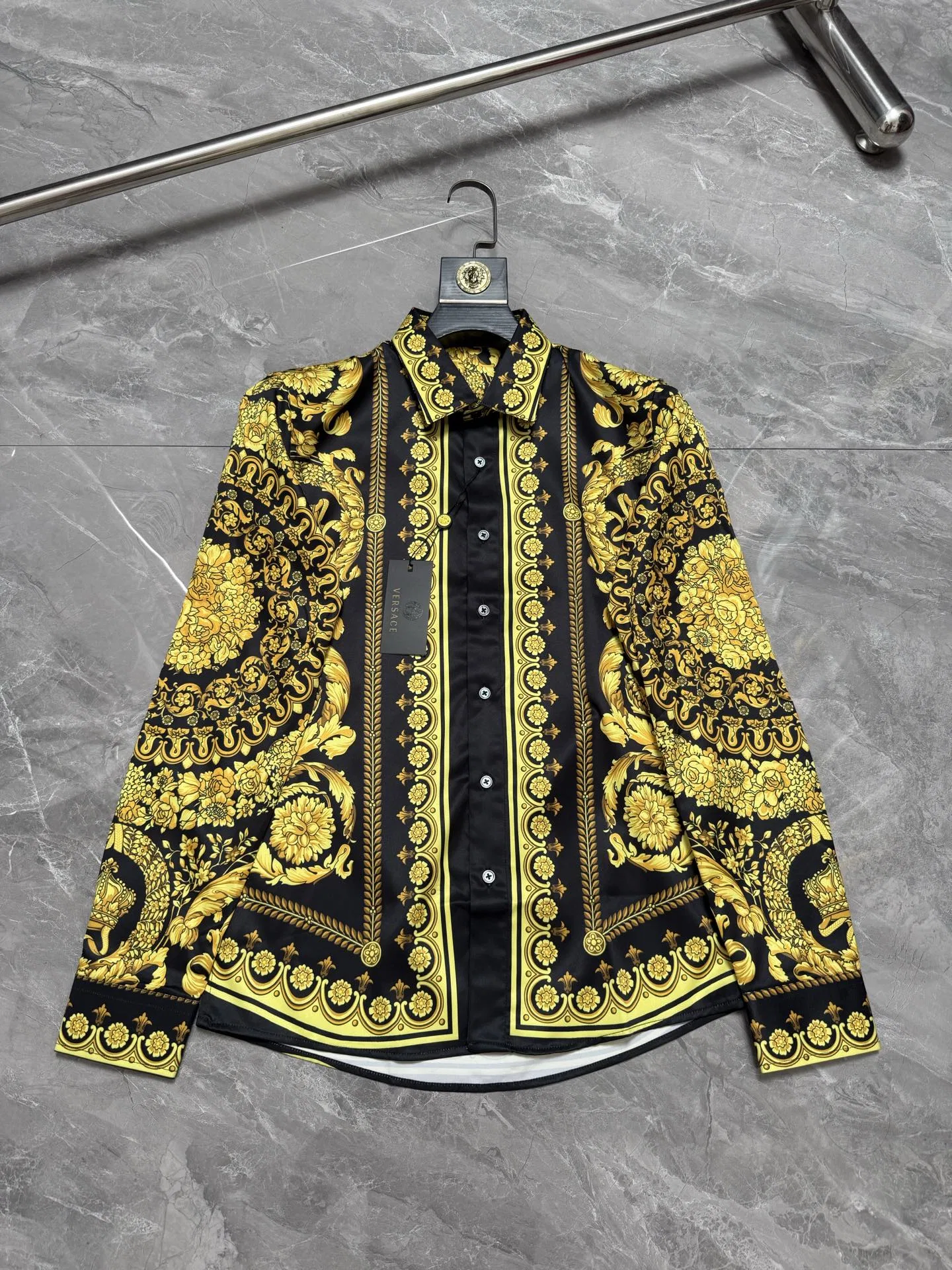 VER 27FW QVMOVCT 010 셔츠