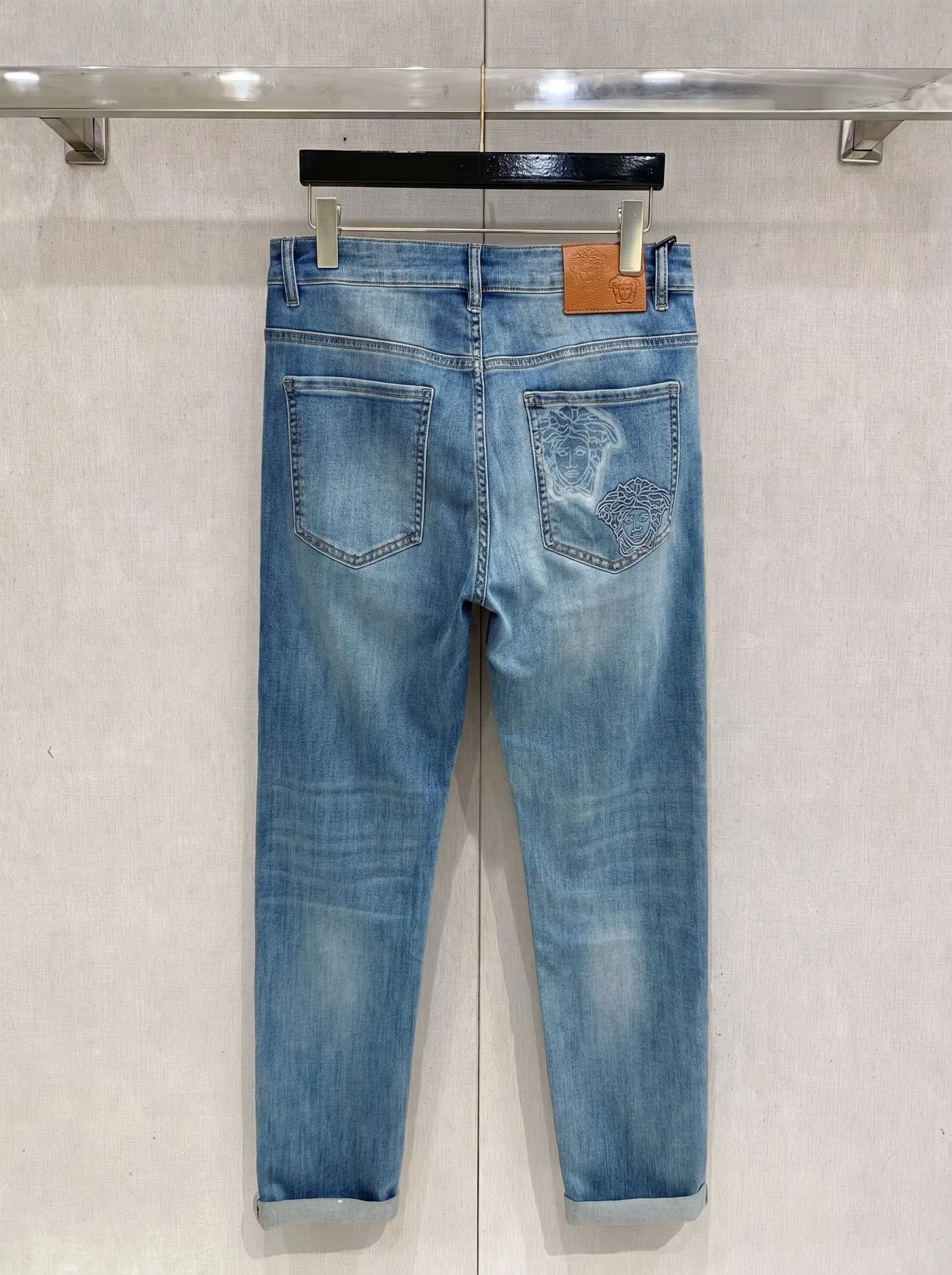 VER 27FW QVMOVCT 012 데님팬츠 6