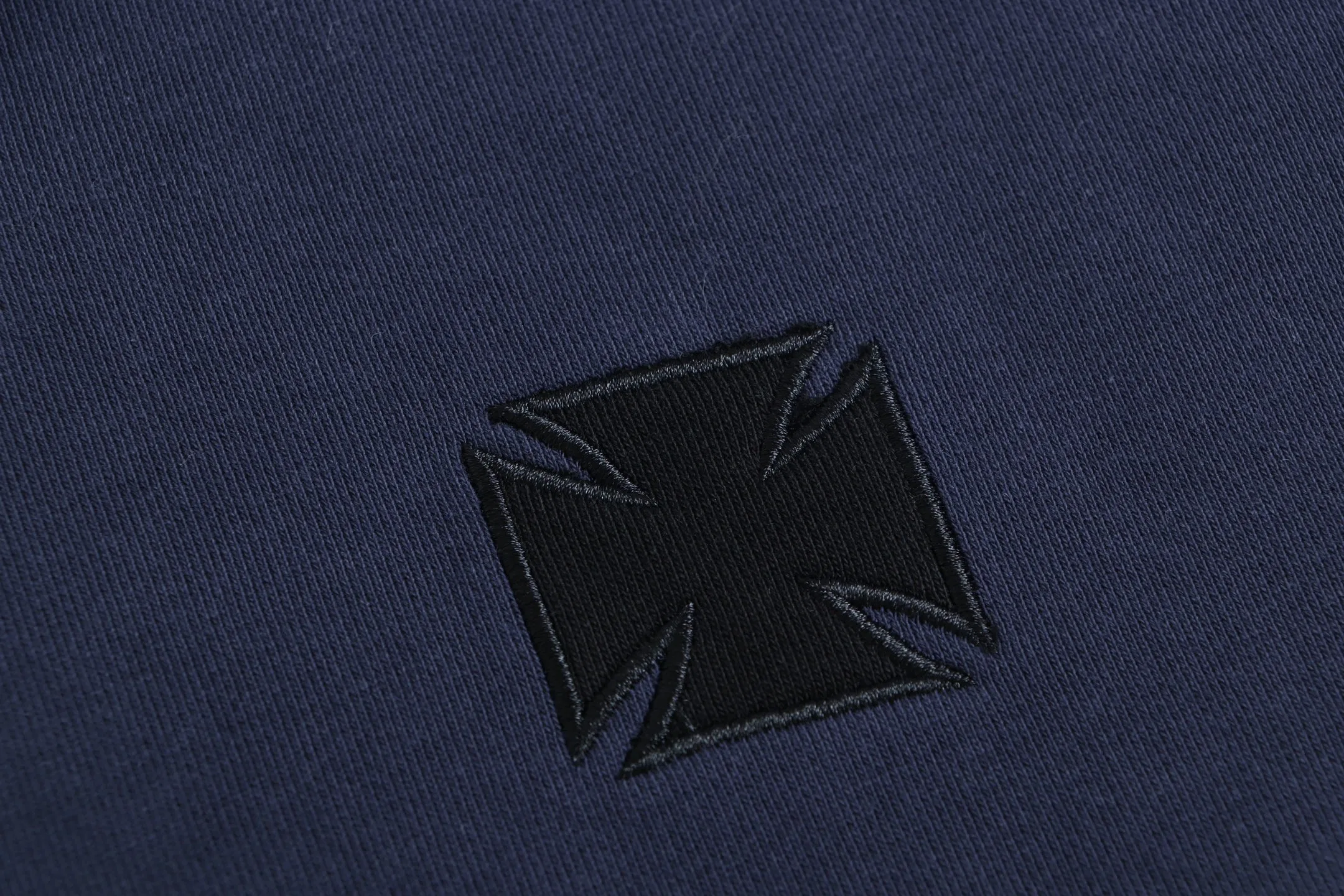 VETEMENTS 27FW GYYOCNS 025 집업후드 4