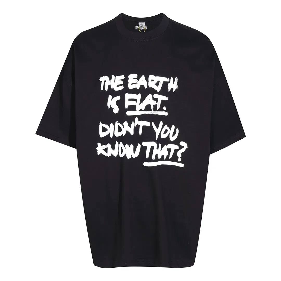 VETEMENTS 27FW GYYOCNS 032 반팔티셔츠