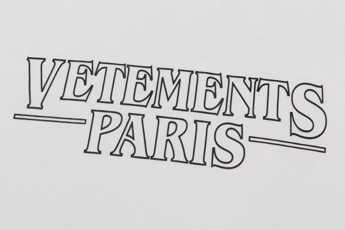 VETEMENTS 27FW GYYOCNS 033 반팔티셔츠 6