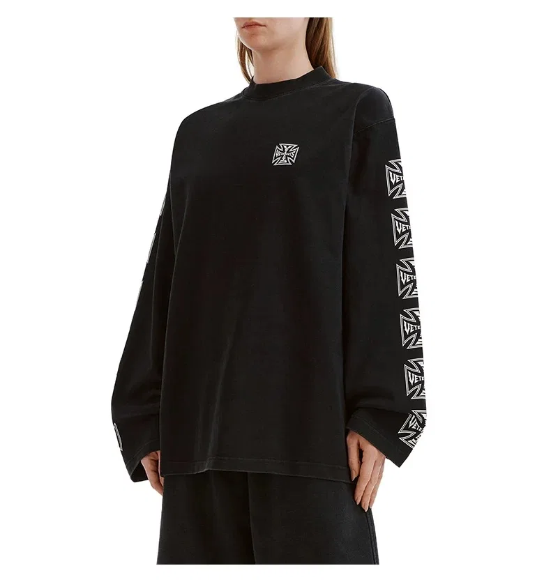 VETEMENTS 27FW GYYOCNS 042 롱슬리브 4