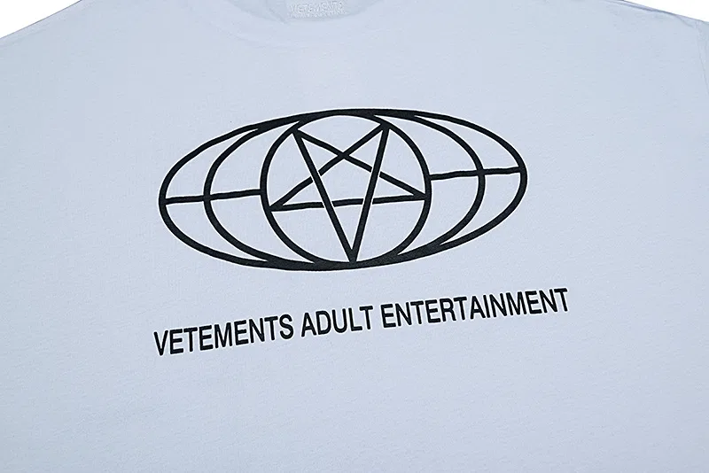 VETEMENTS 27FW GYYOCNS 044 반팔티셔츠 3
