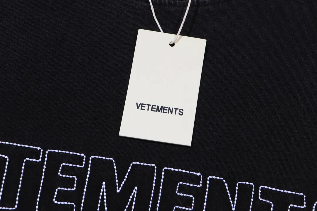 VETEMENTS 27FW ZDJWGZS 002 반팔티셔츠 4