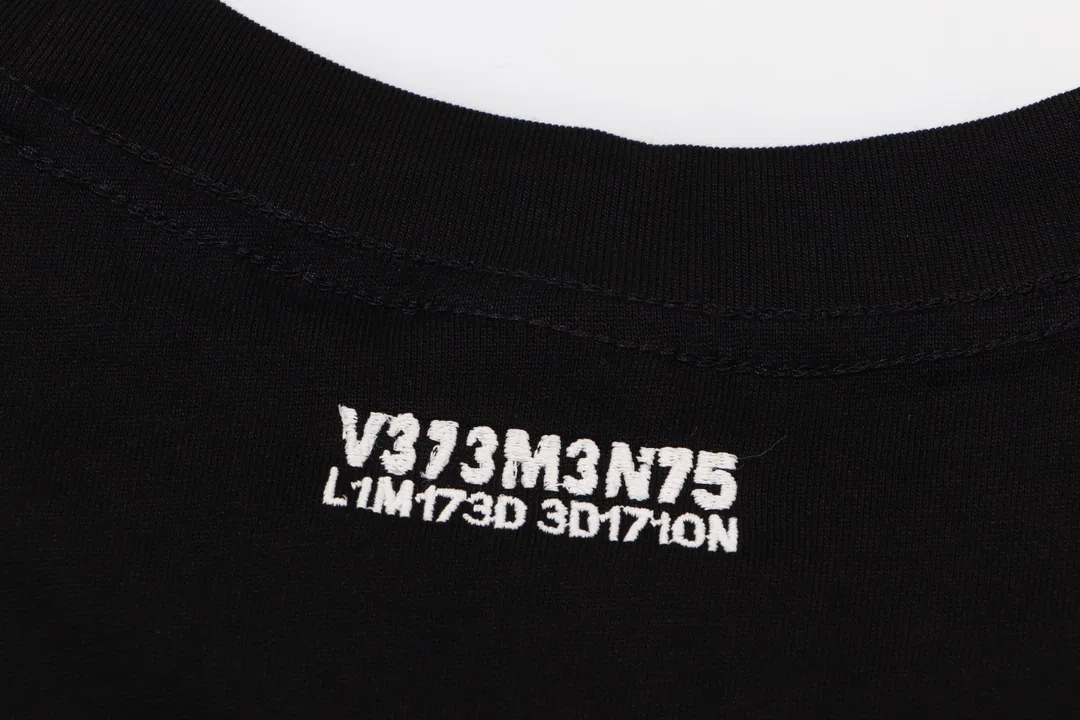 VETEMENTS 27FW ZDJWGZS 009 반팔티셔츠 5