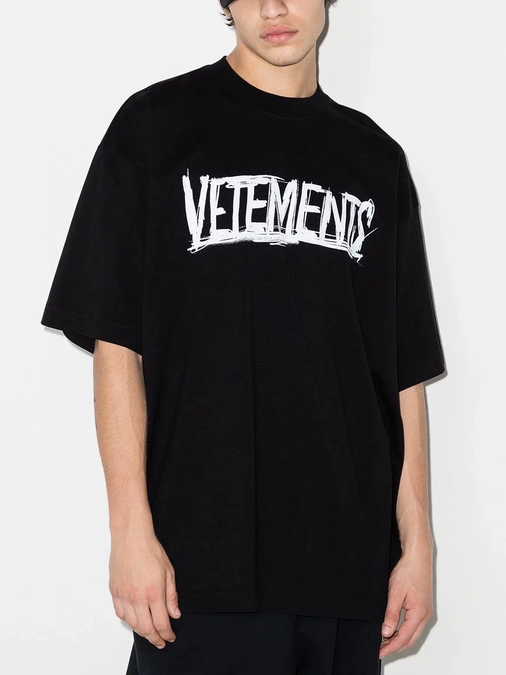 VETEMENTS 27FW ZDJWGZS 017 반팔티셔츠