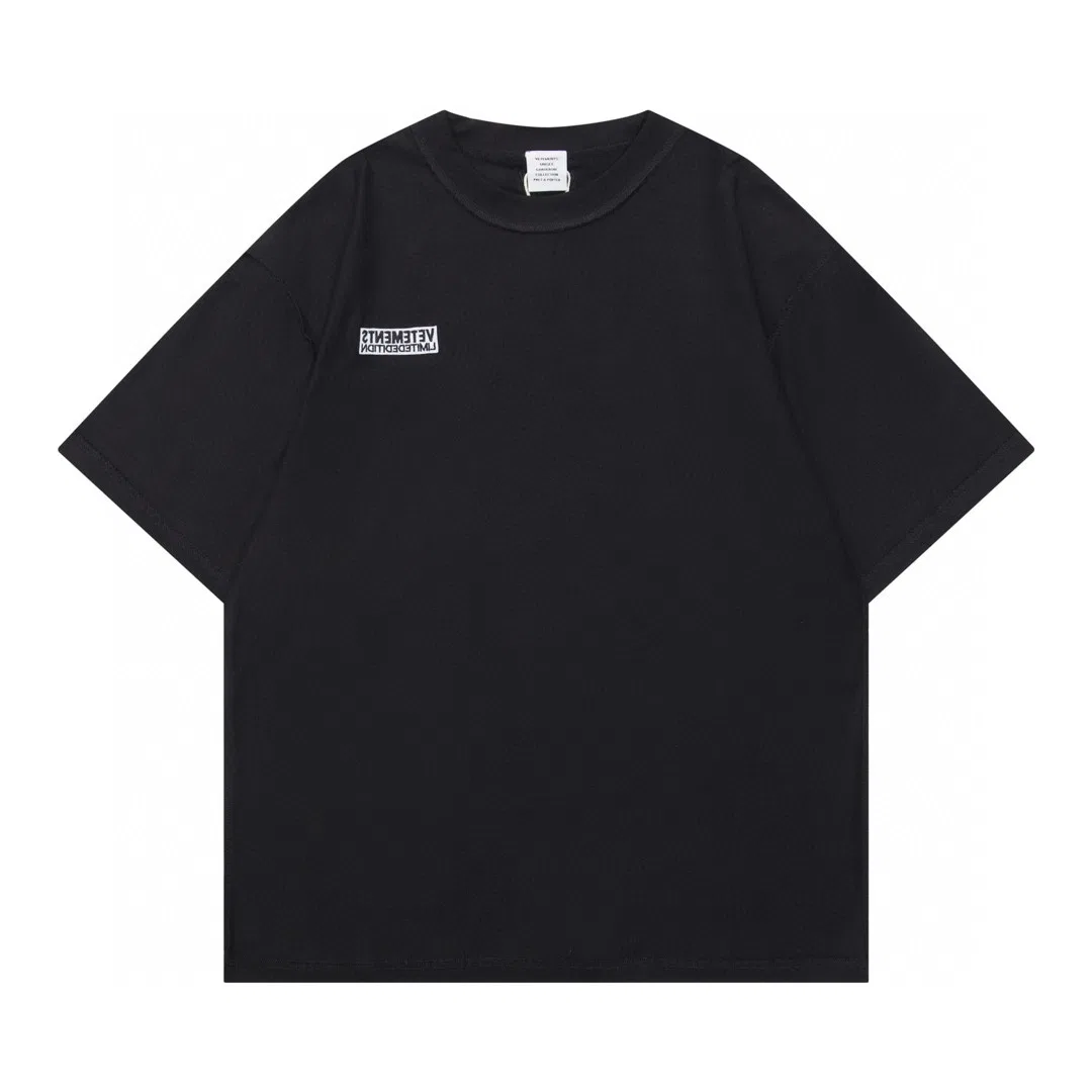 VETEMENTS 27FW ZDJWGZS 044 반팔티셔츠 4