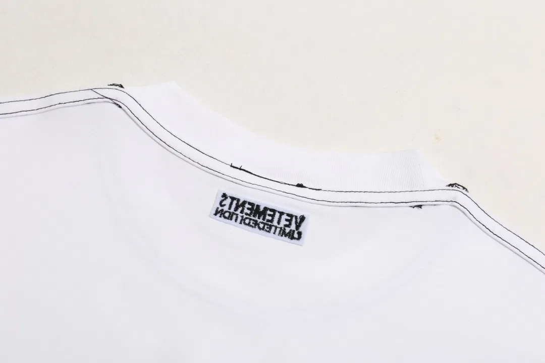 VETEMENTS 27FW ZDJWGZS 052 반팔티셔츠 6