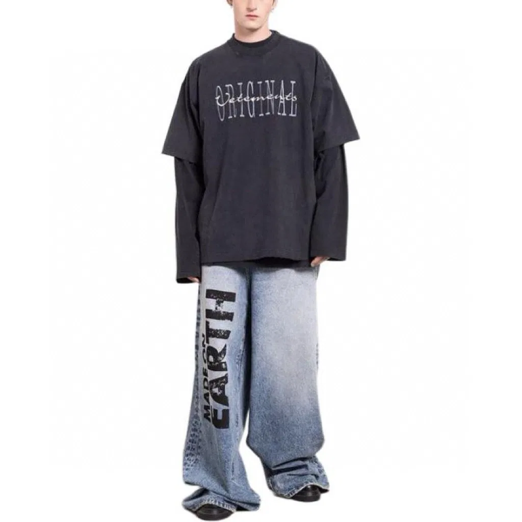 VETEMENTS 27FW ZDJWGZS 064 반팔티셔츠