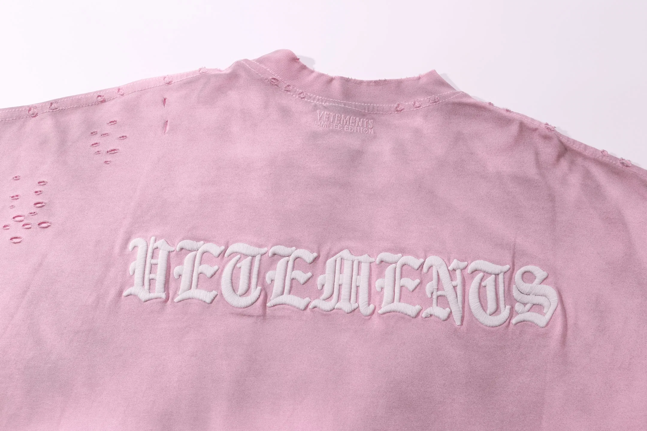 VETEMENTS 27FW ZDJWGZS 077 반팔티셔츠 5