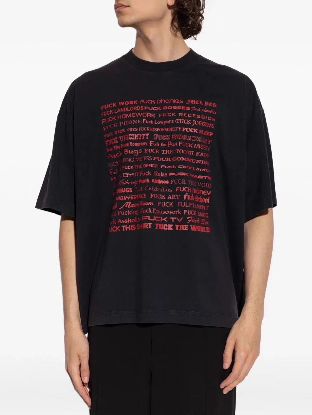 VETEMENTS 27FW ZDJWGZS 085 반팔티셔츠