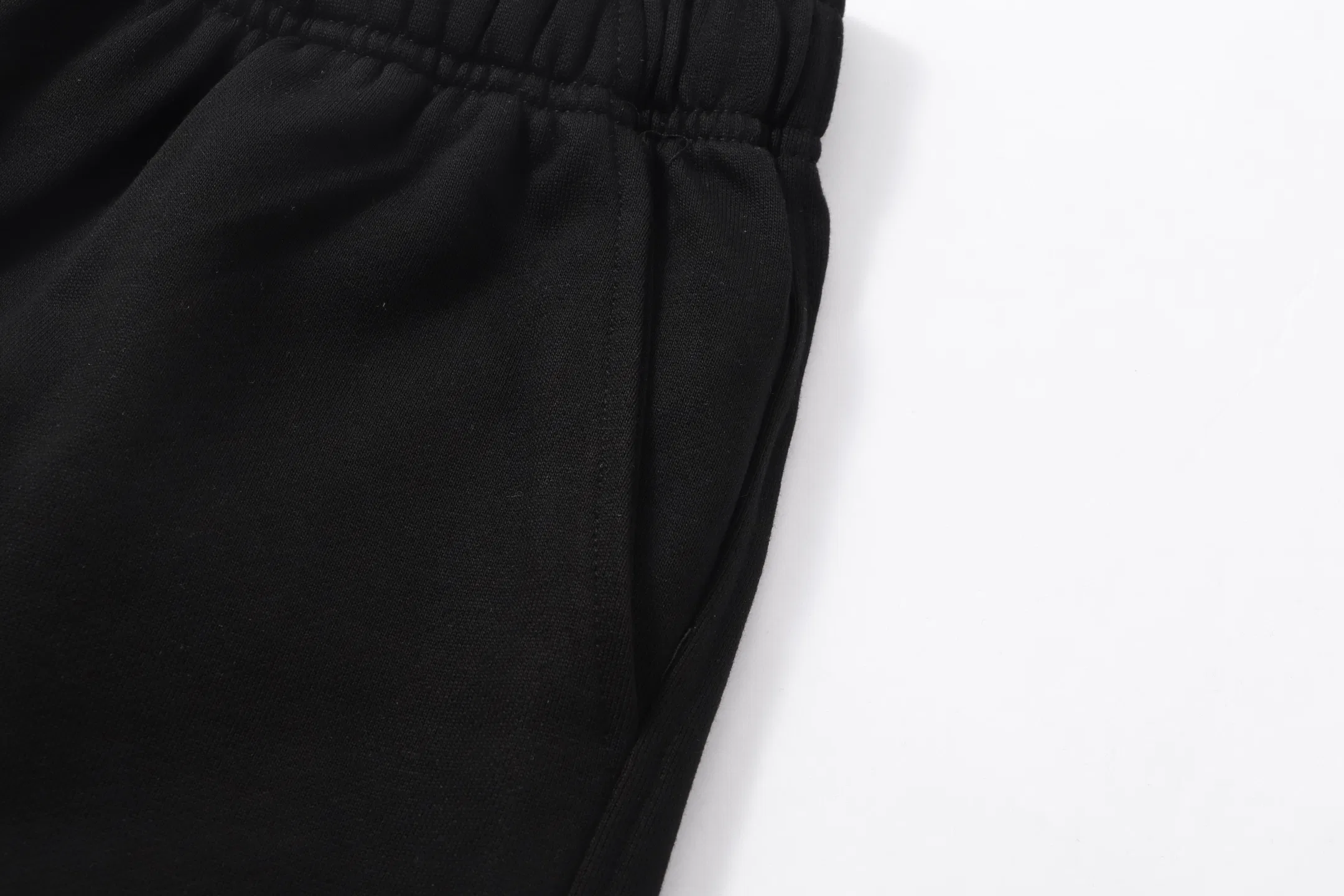 VETEMENTS 27FW ZDJWGZS 100 숏츠 6