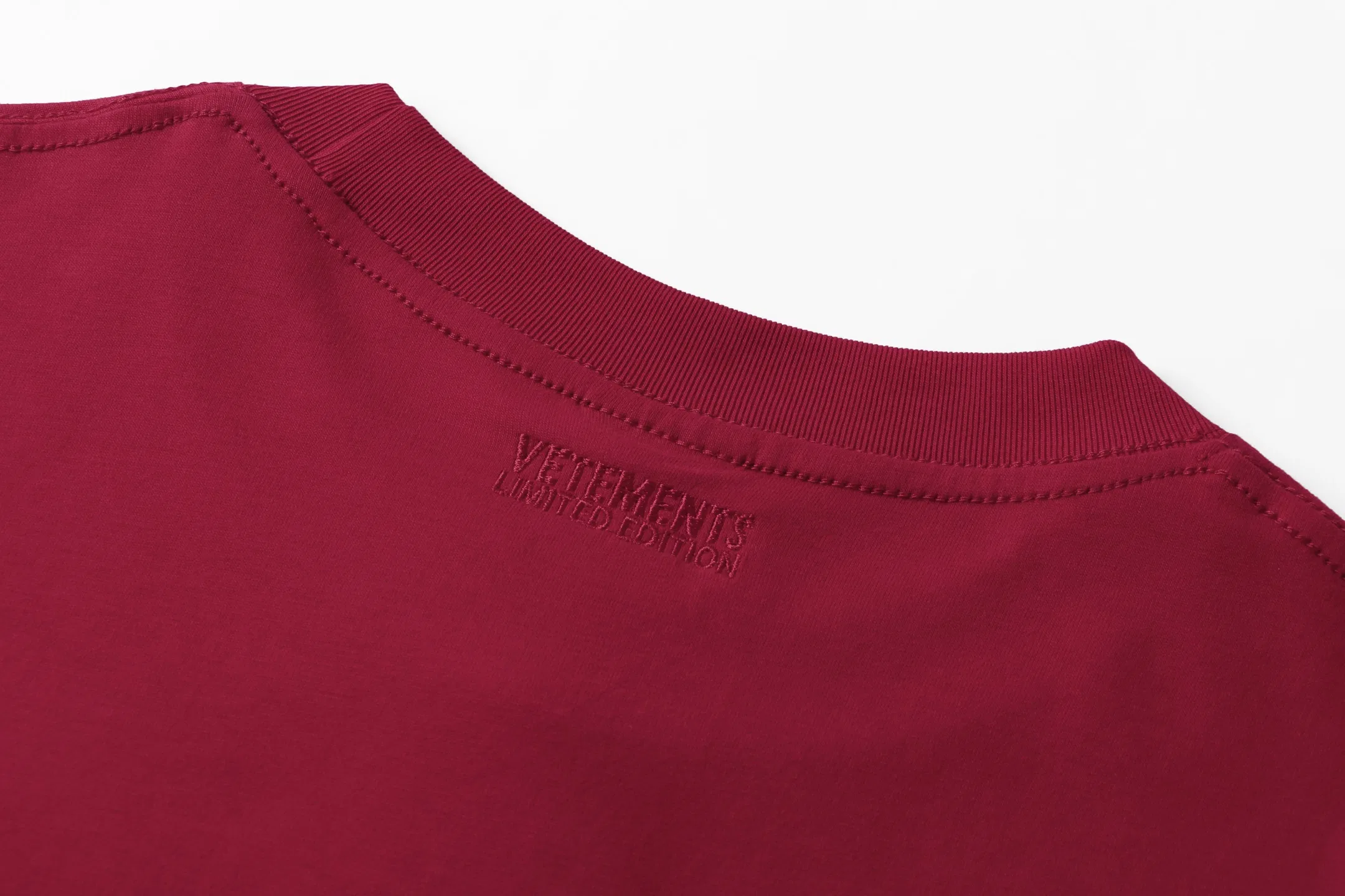 VETEMENTS 27FW ZDJWGZS 111 반팔티셔츠 5