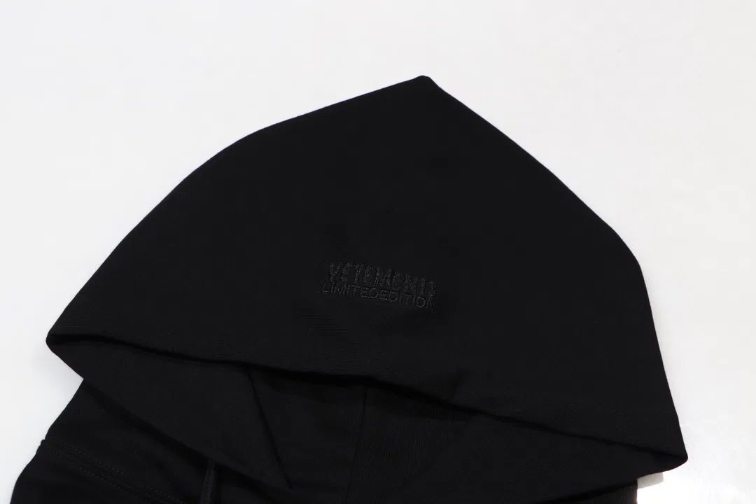VETEMENTS 27FW ZDJWGZS 133 후드 3