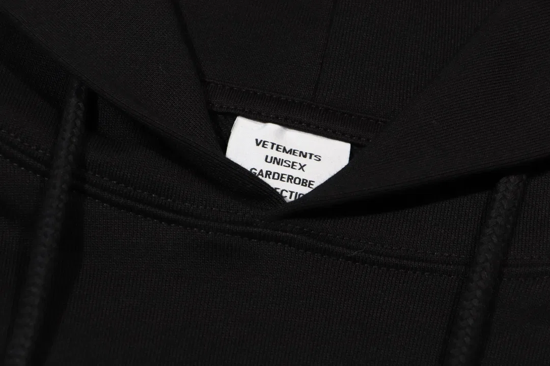 VETEMENTS 27FW ZDJWGZS 133 후드 4