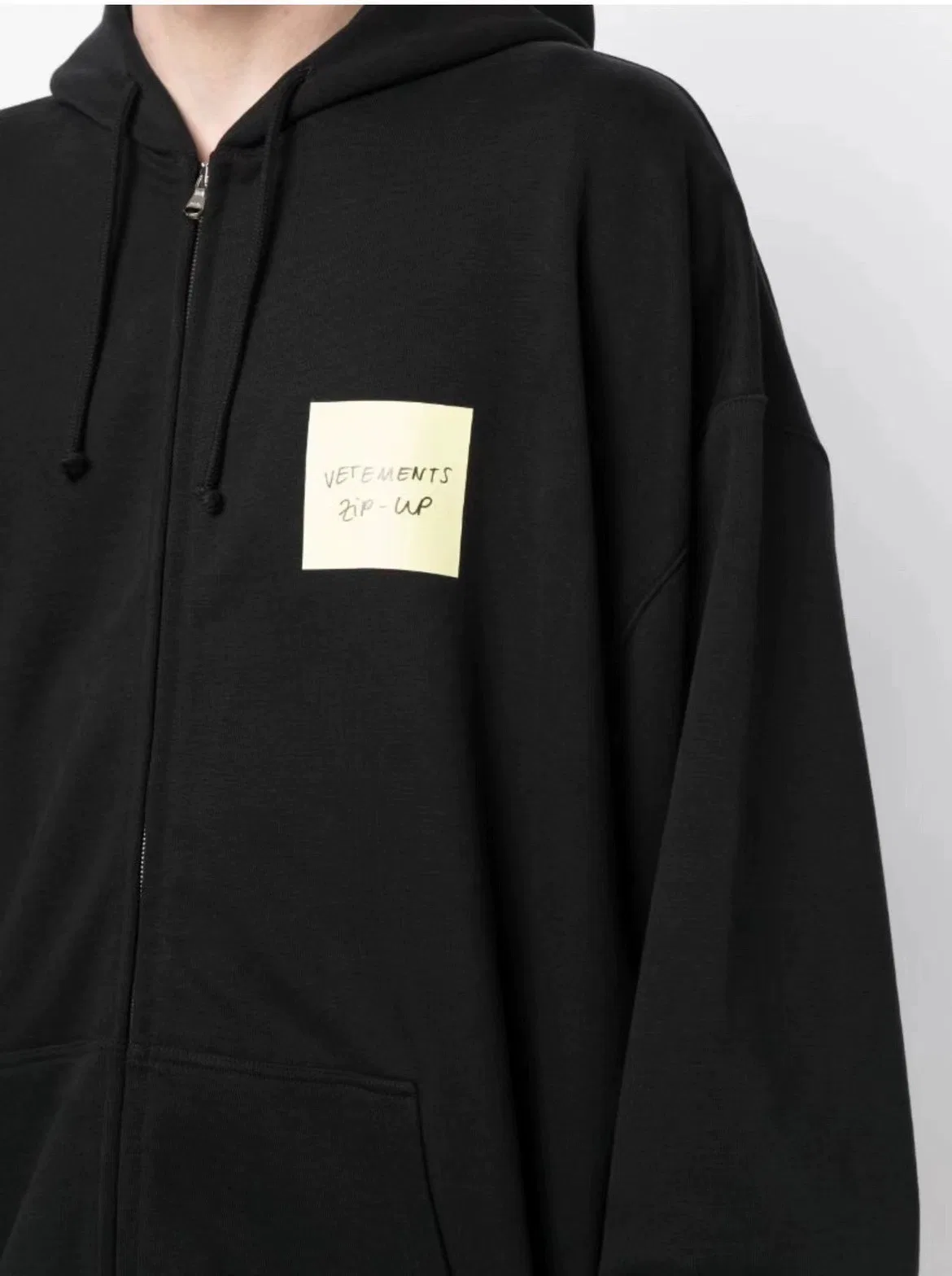 VETEMENTS 27FW ZDJWGZS 142 집업후드 3