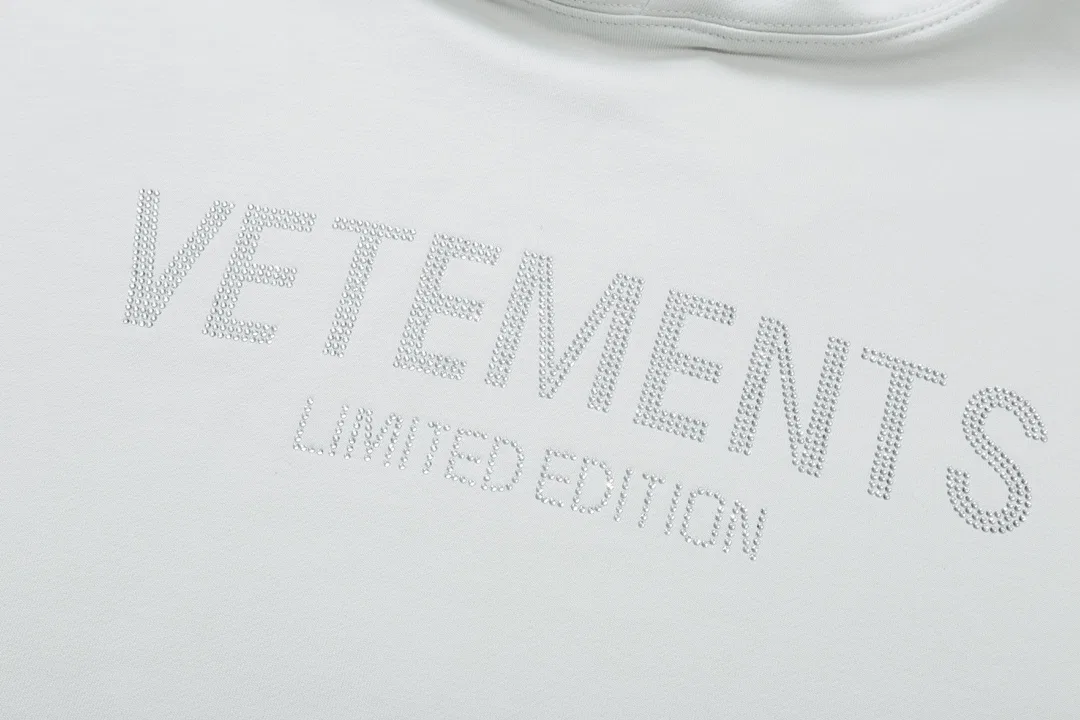 VETEMENTS 27FW ZDJWGZS 147 후드 5