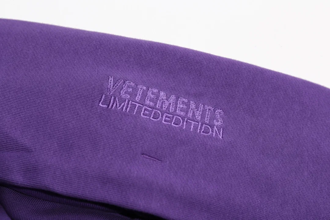 VETEMENTS 27FW ZDJWGZS 149 후드 5