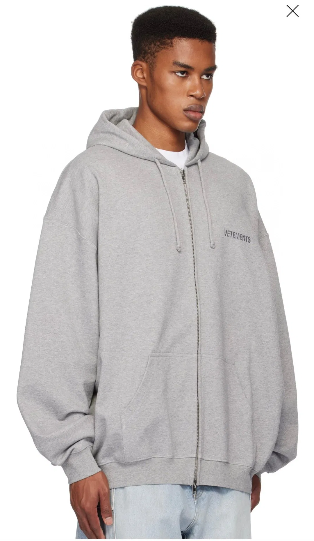 VETEMENTS 27FW ZDJWGZS 155 집업후드