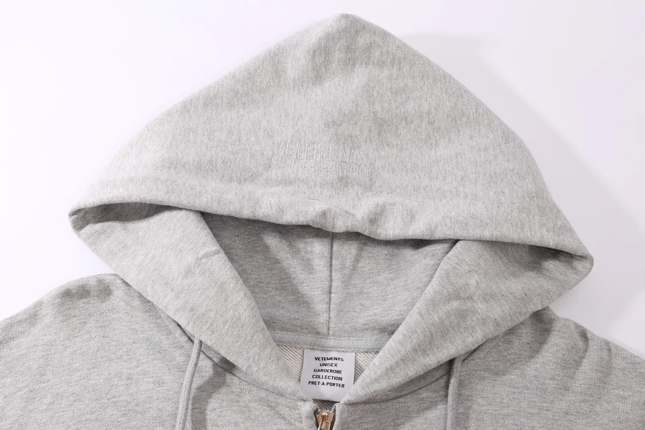 VETEMENTS 27FW ZDJWGZS 155 집업후드 4