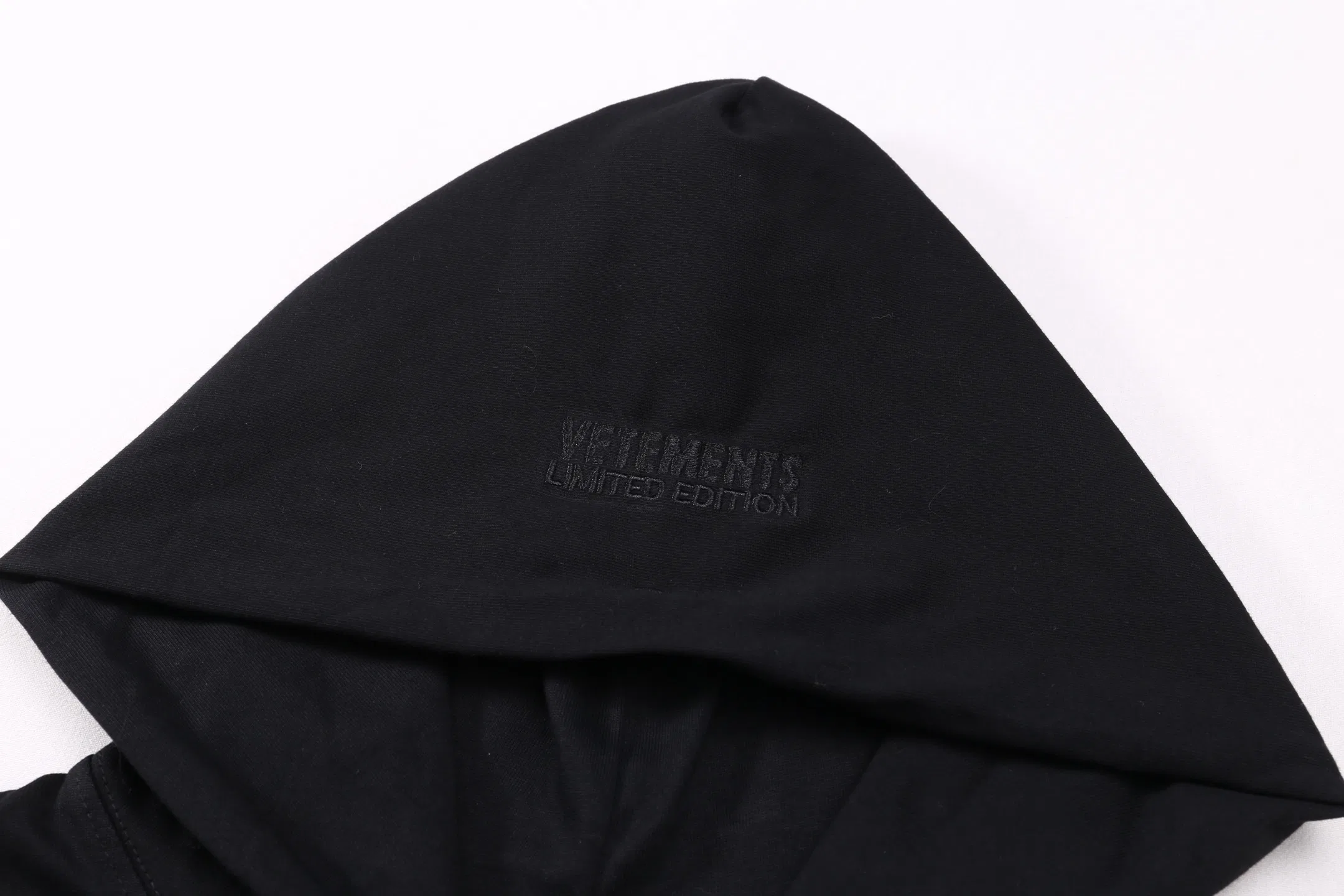 VETEMENTS 27FW ZDJWGZS 161 후드 3