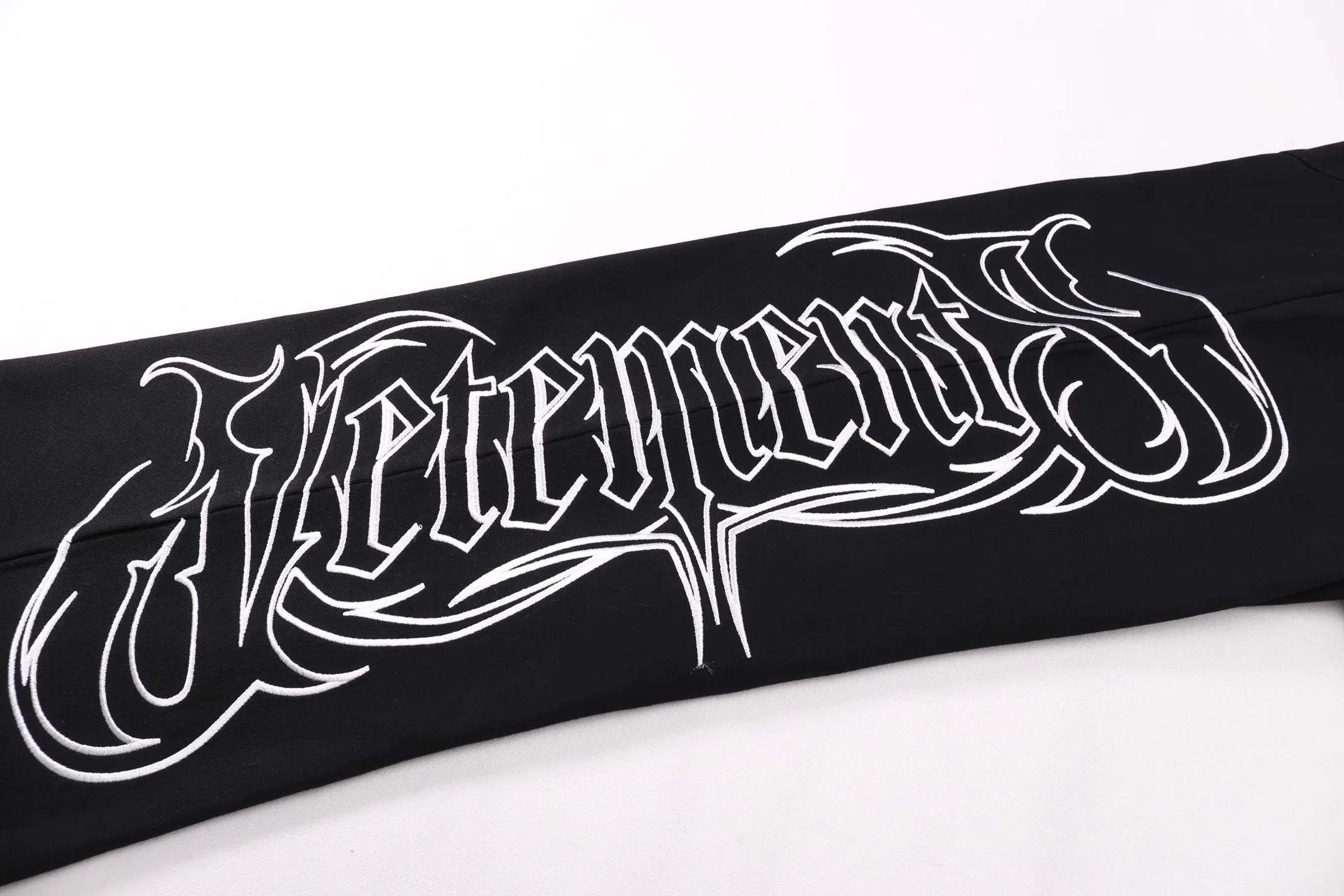 VETEMENTS 27FW ZDJWGZS 165 스웻팬츠 5
