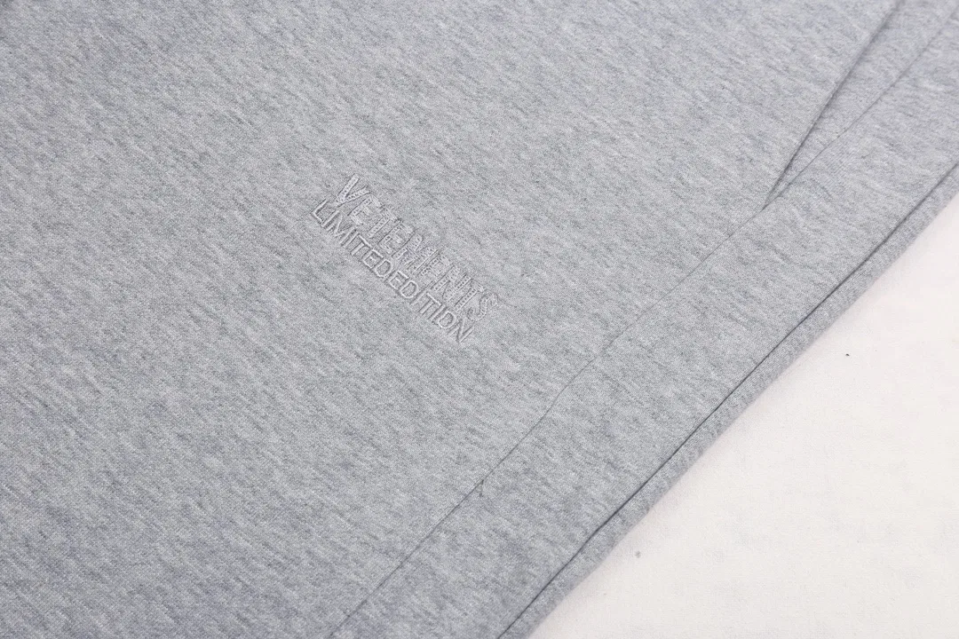 VETEMENTS 27FW ZDJWGZS 166 스웻팬츠 4