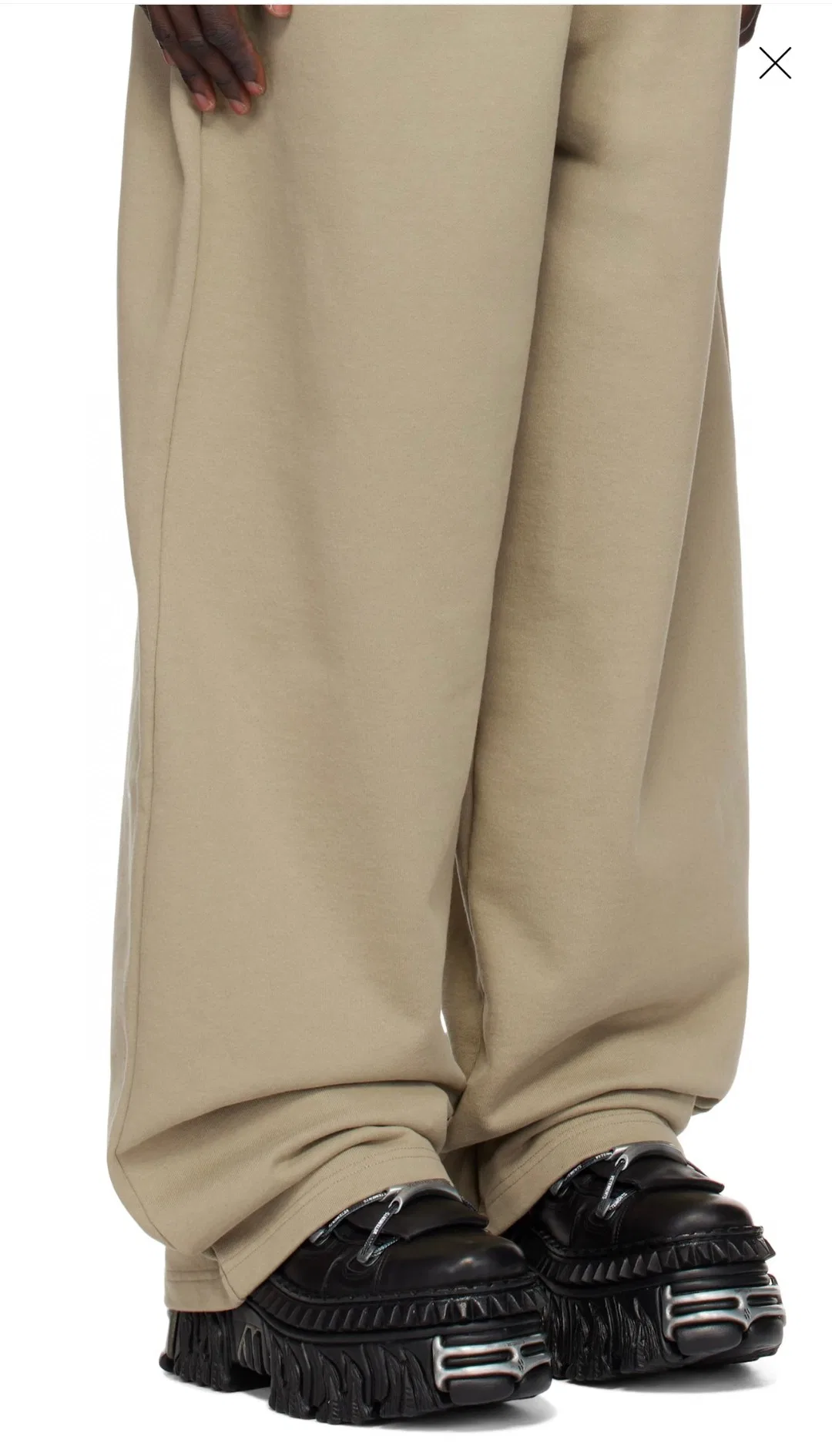 VETEMENTS 27FW ZDJWGZS 167 스웻팬츠