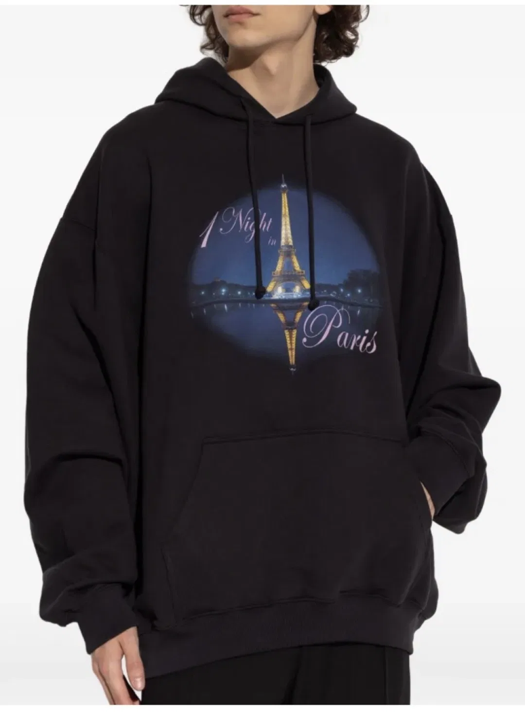 VETEMENTS 27FW ZDJWGZS 170 후드