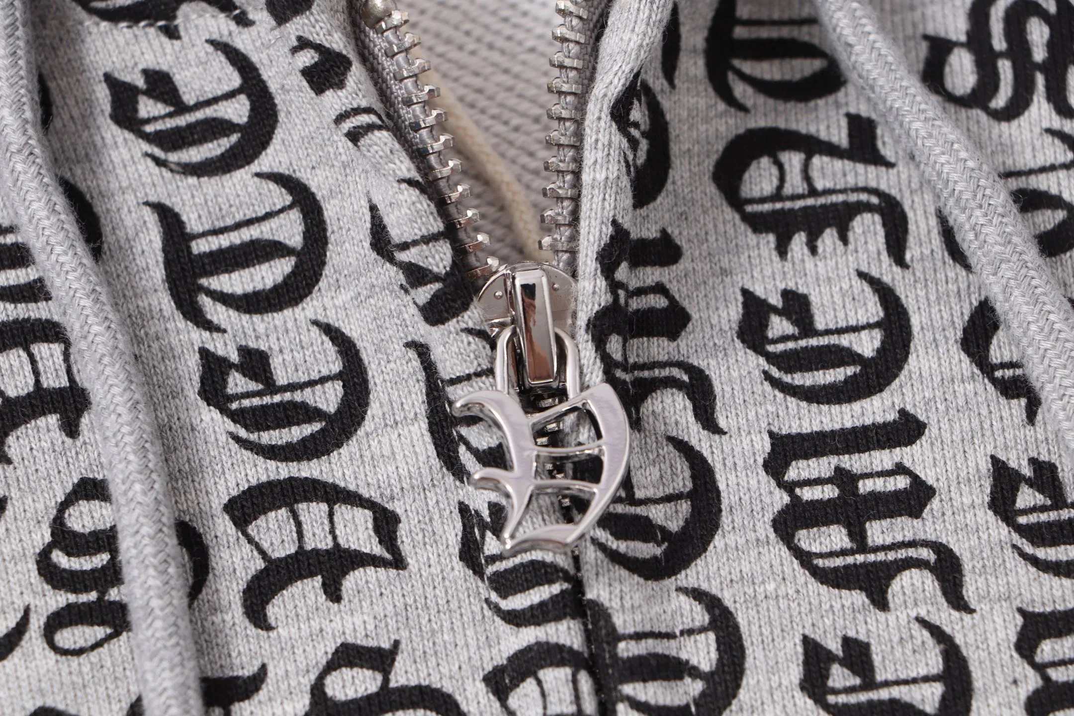 VETEMENTS 27FW ZDJWGZS 174 집업후드 6