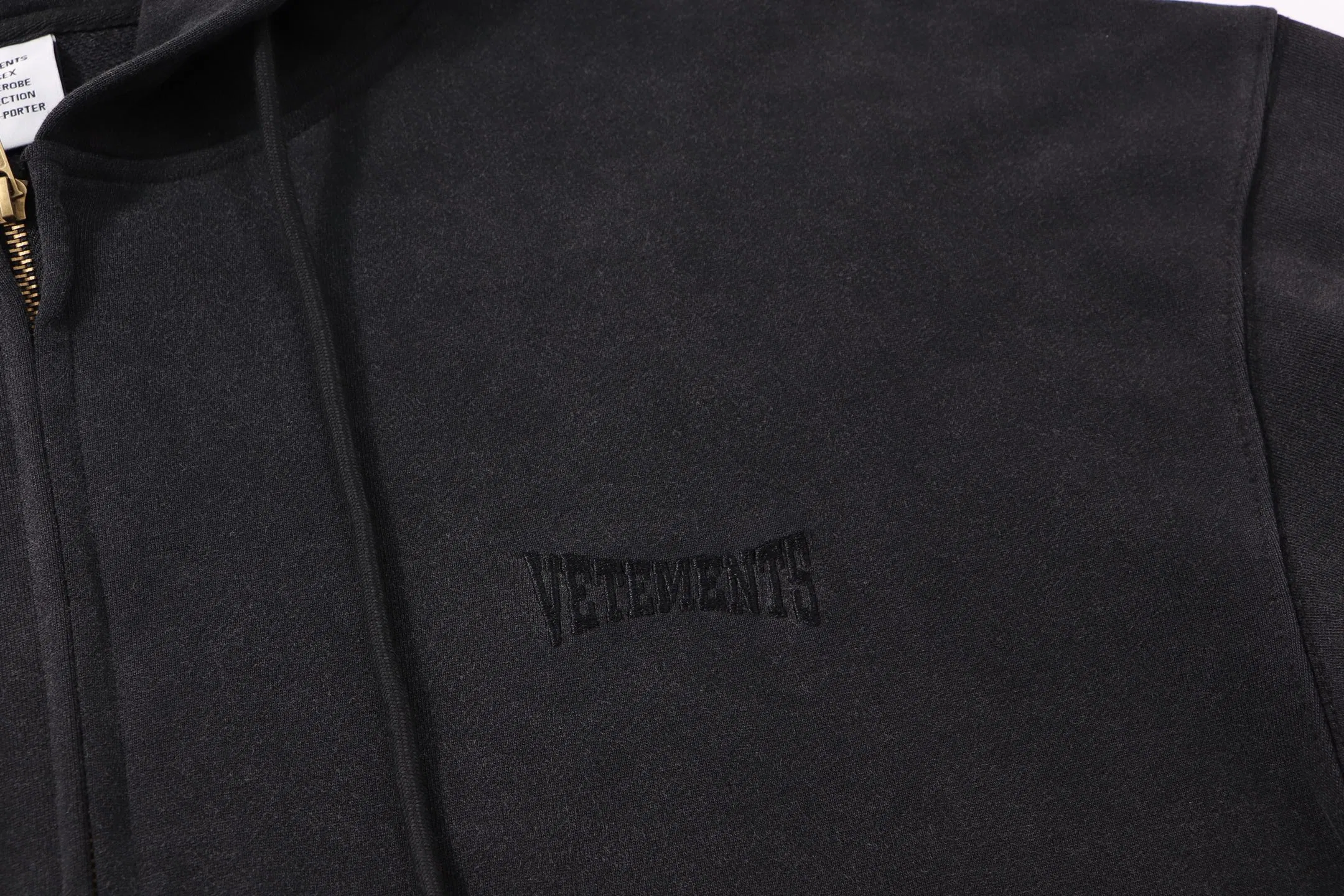 VETEMENTS 27FW ZDJWGZS 179 집업후드 5