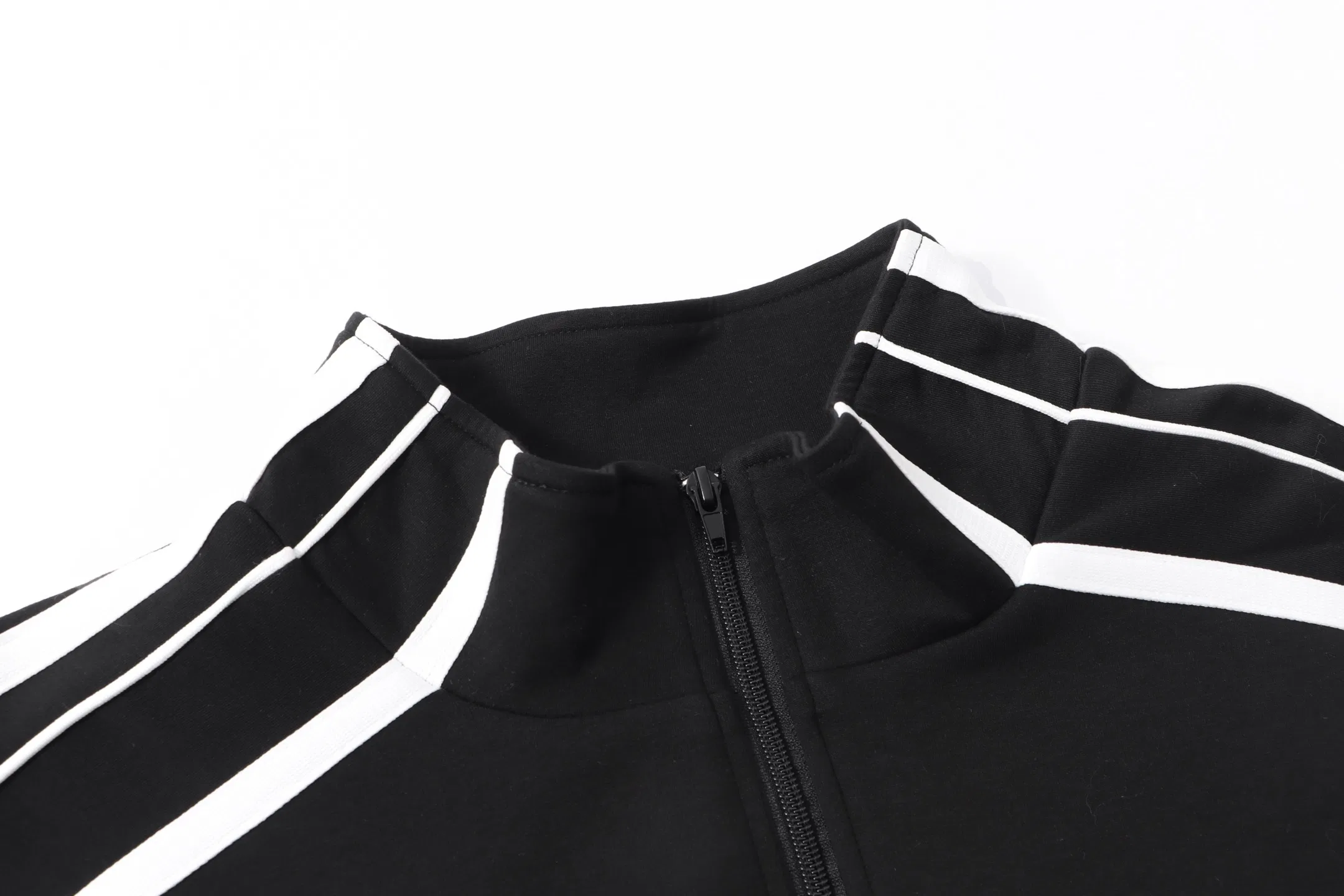 VETEMENTS 27FW ZDJWGZS 187 자켓 3