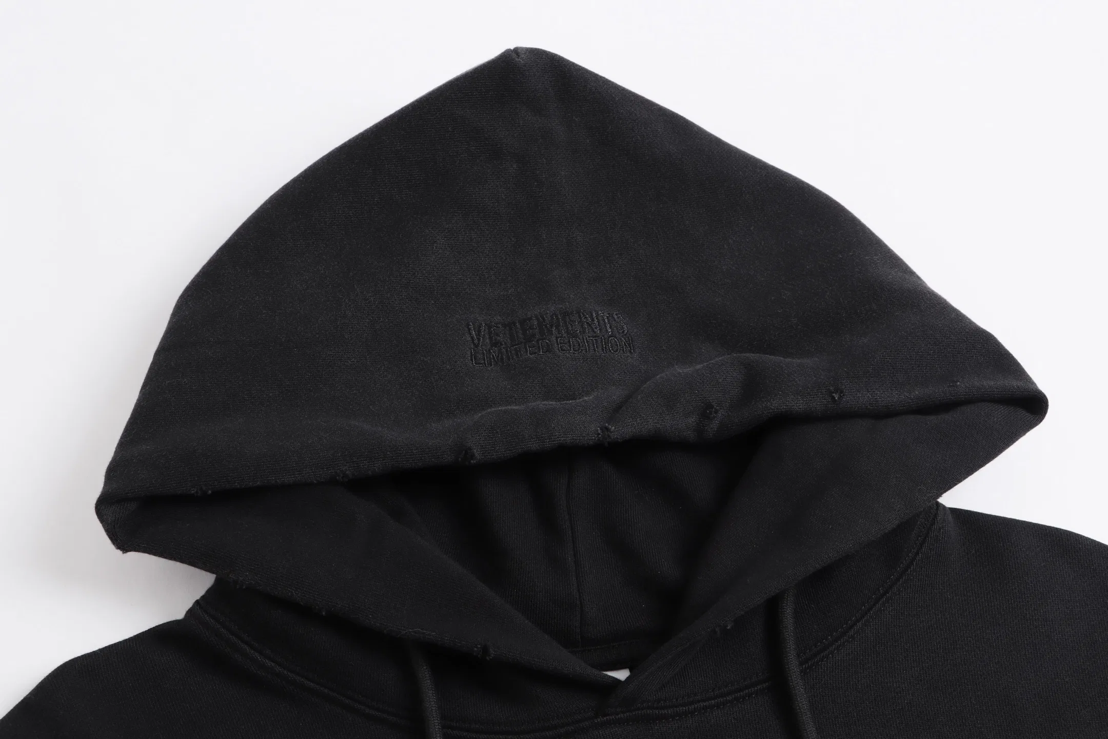 VETEMENTS 27FW ZDJWGZS 199 후드 3