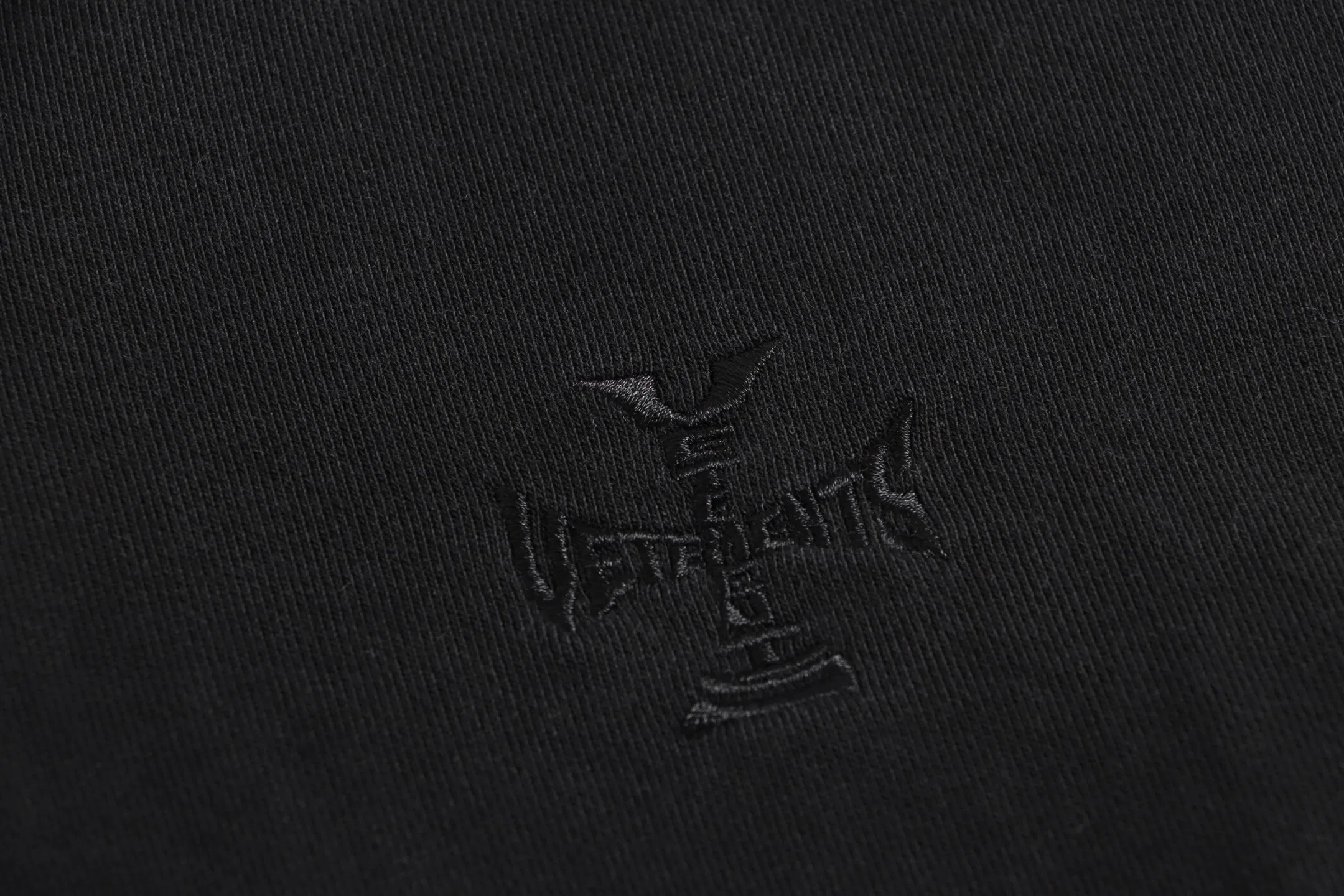 VETEMENTS 27FW ZDJWGZS 200 집업후드 4
