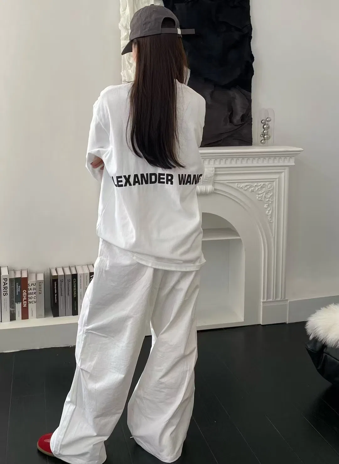 WANG 27FW FMWAMDA 002 맨투맨