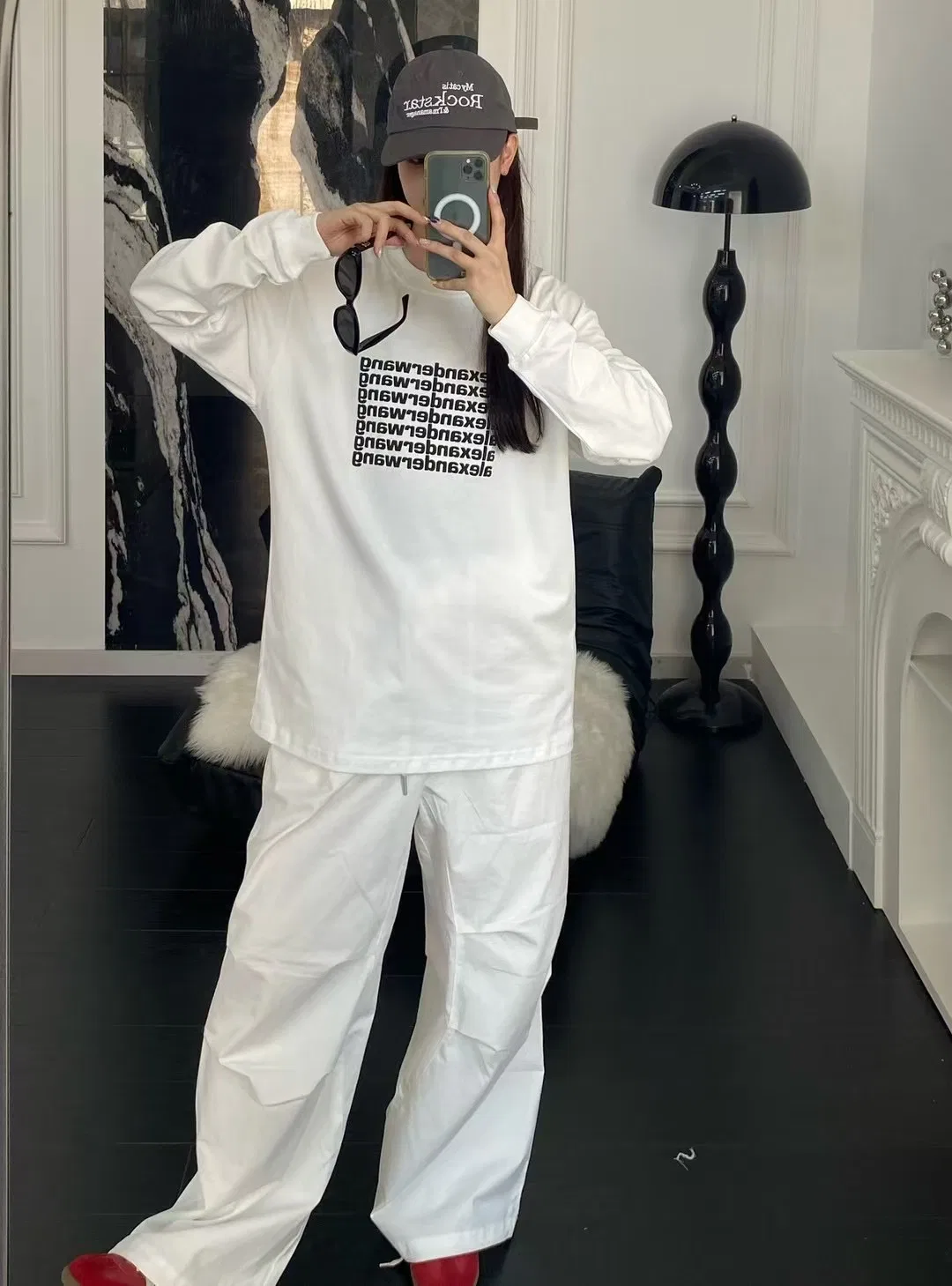 WANG 27FW FMWAMDA 004 맨투맨