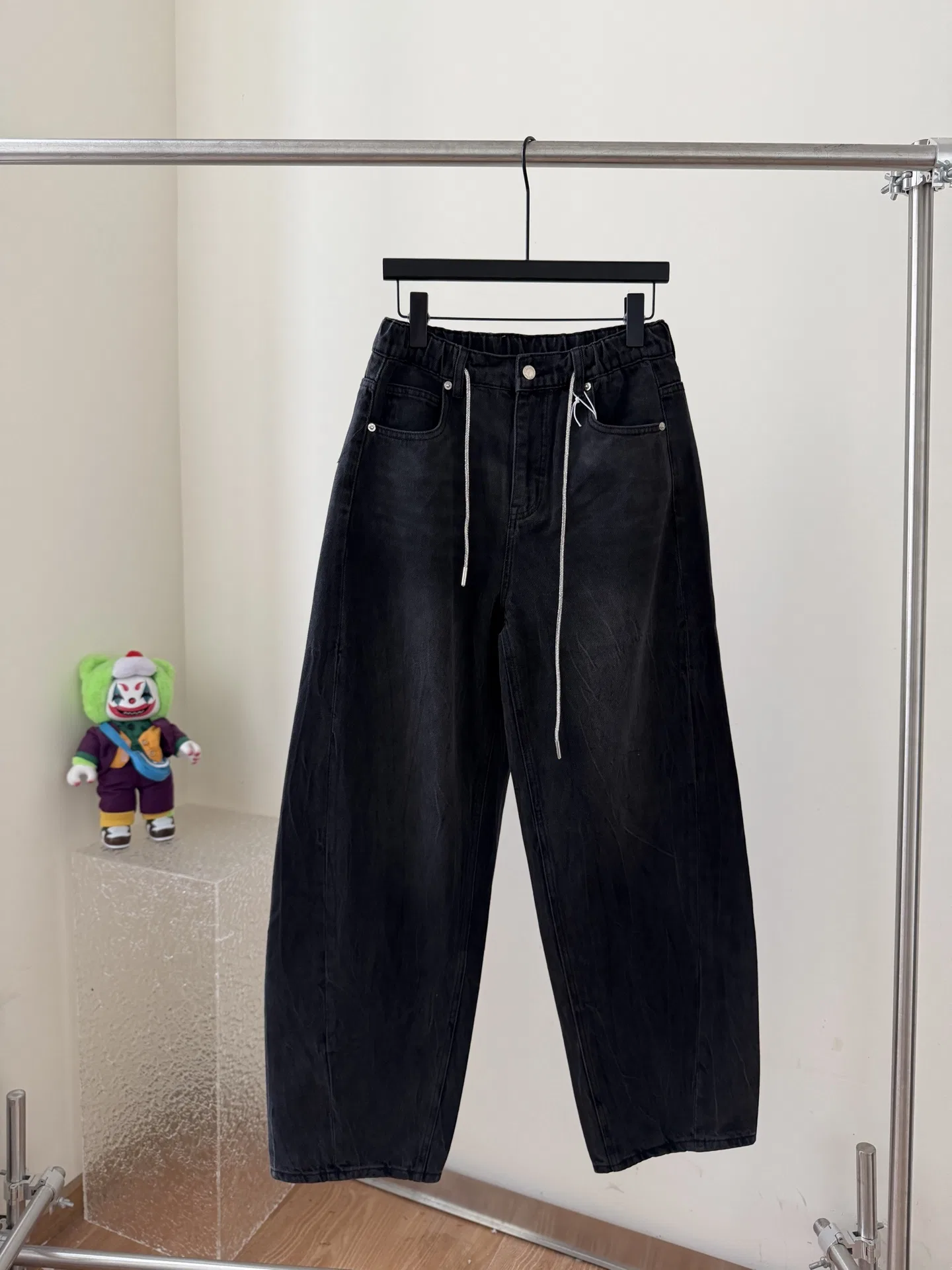 WANG 27FW GBQBWQF 002 데님팬츠