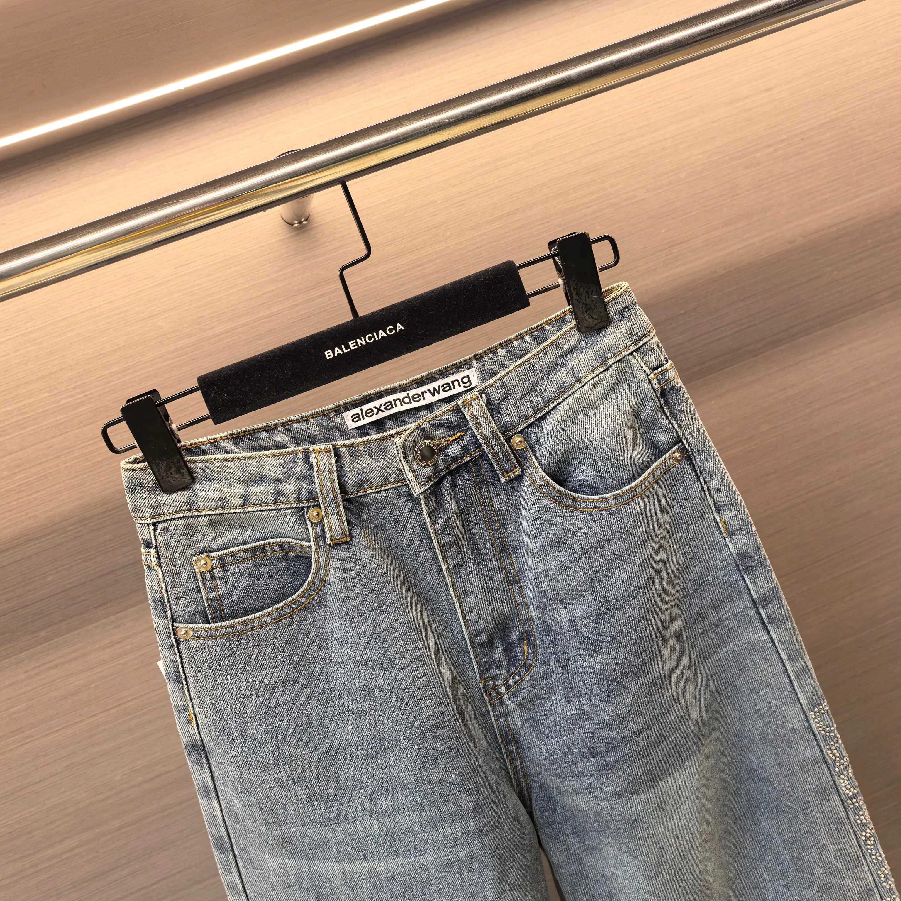 WANG 27FW IWONUTX 002 데님팬츠 5