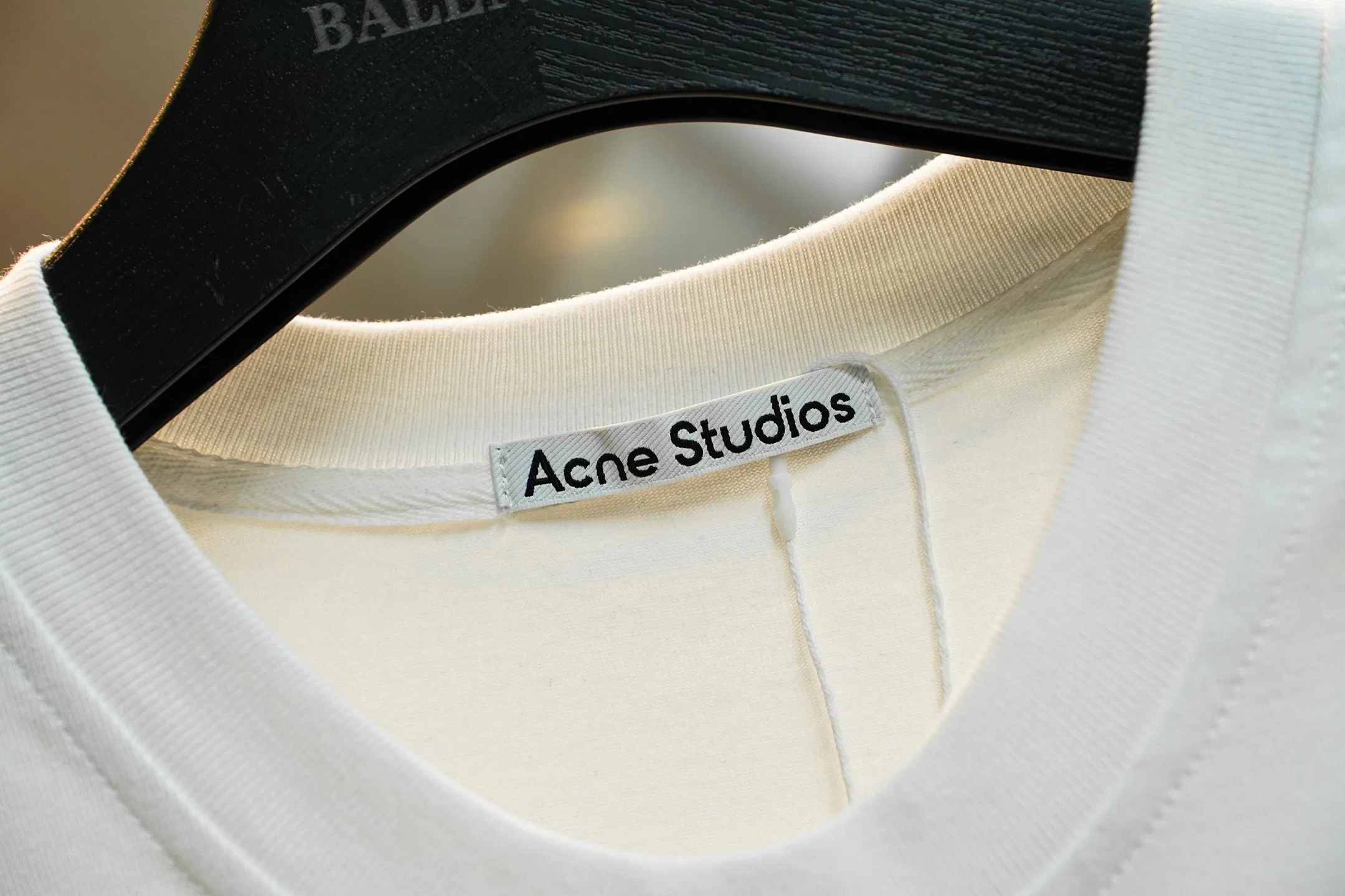 ACNE 27FW DHNHWOK 007 반팔티셔츠 8