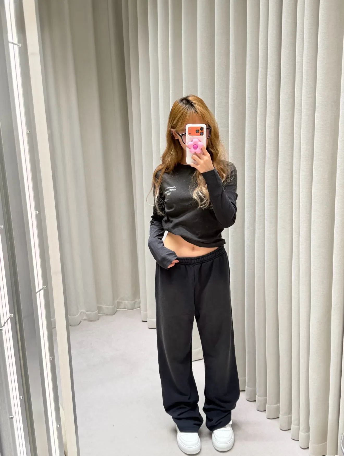 ACNE 27FW EUSEIHH 001 스웻팬츠 10