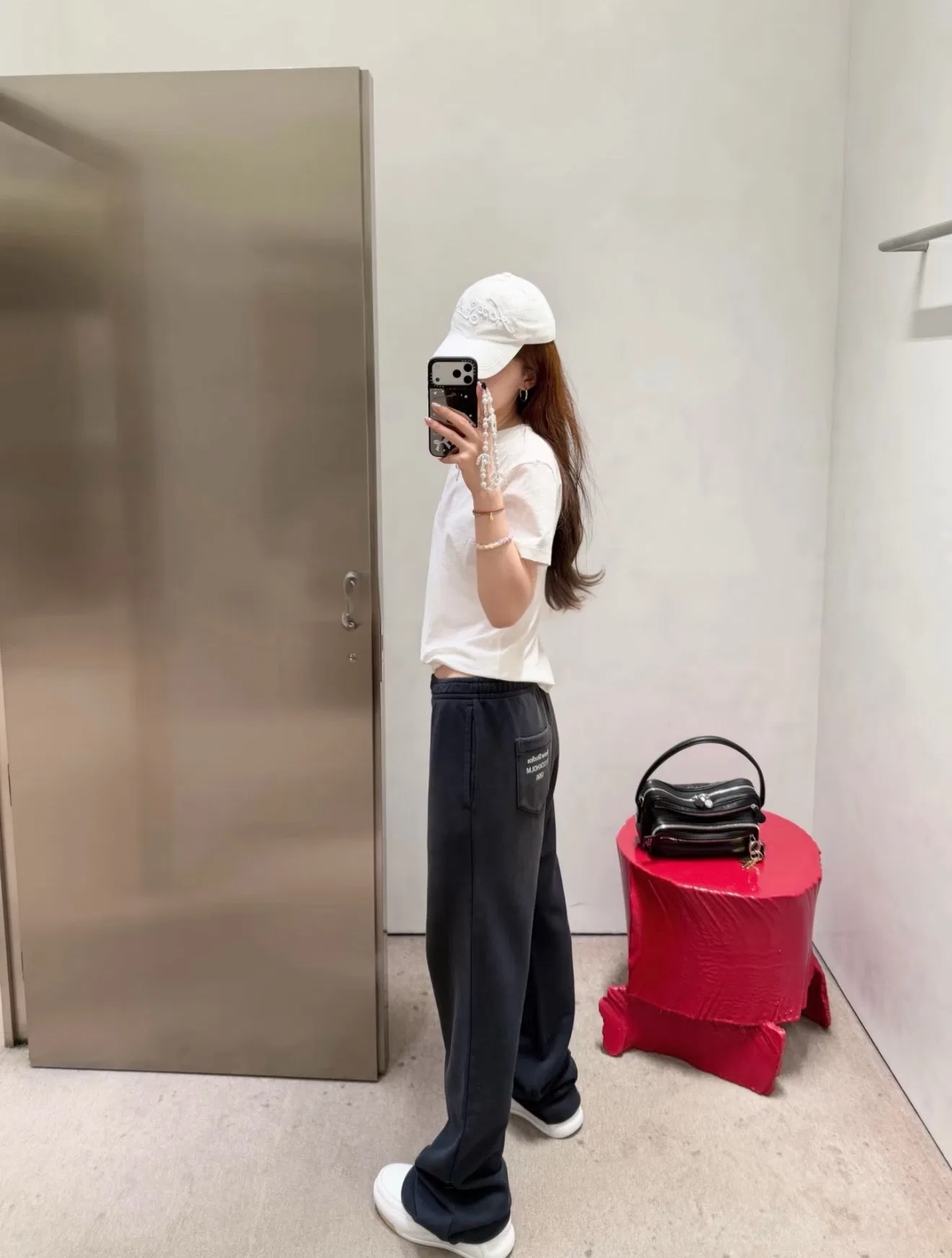 ACNE 27FW EUSEIHH 001 스웻팬츠 11