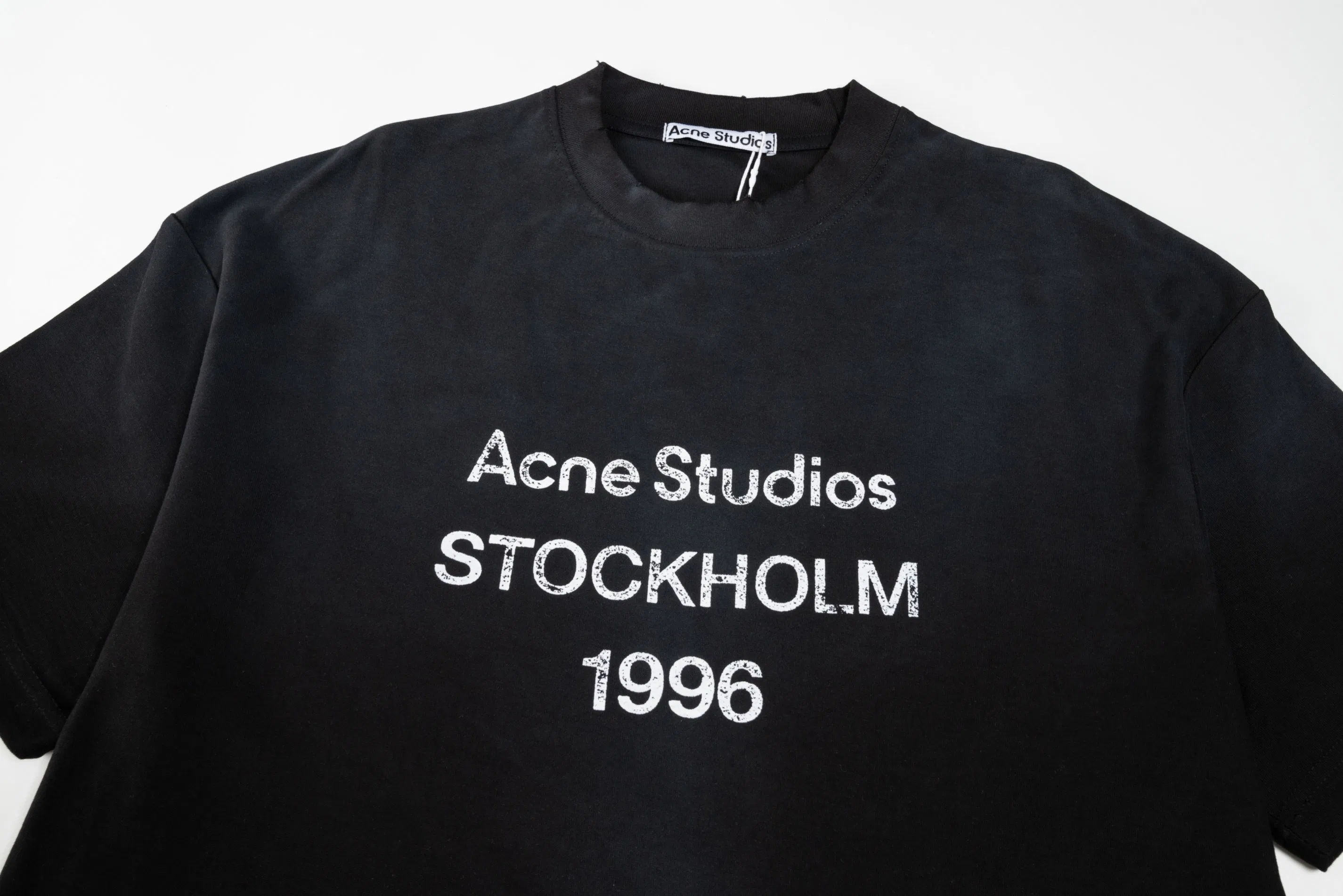 ACNE 27FW OGLIRMF 006 반팔티셔츠 17