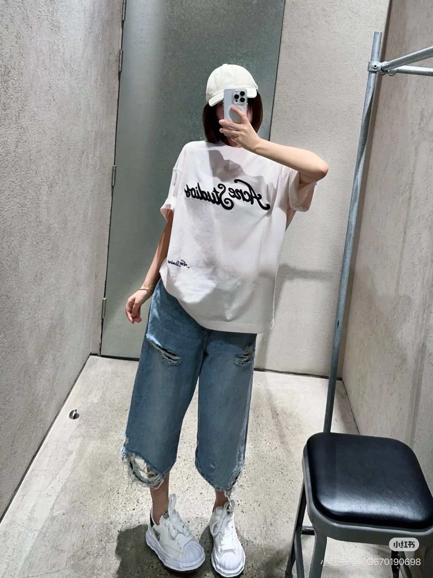 ACNE 27FW RVYVYXA 001 데님숏츠 11