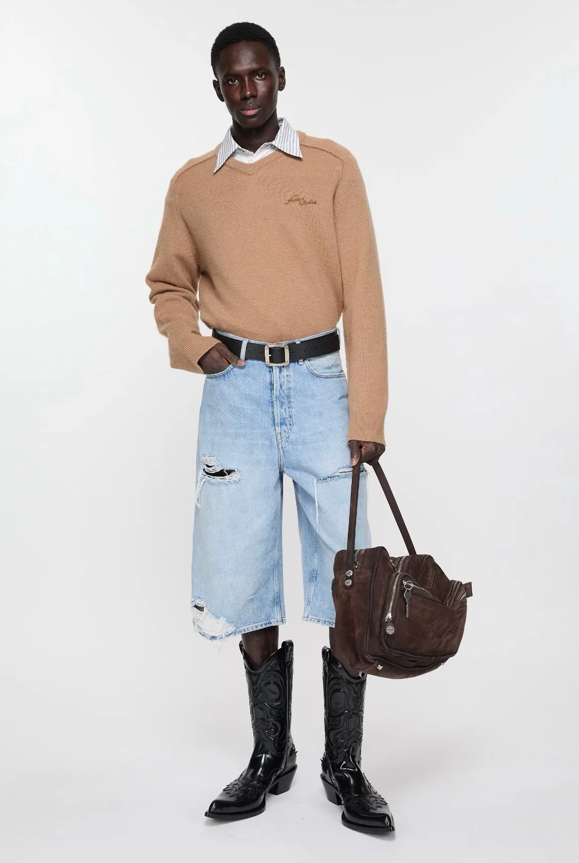 ACNE 27FW RVYVYXA 001 데님숏츠 16
