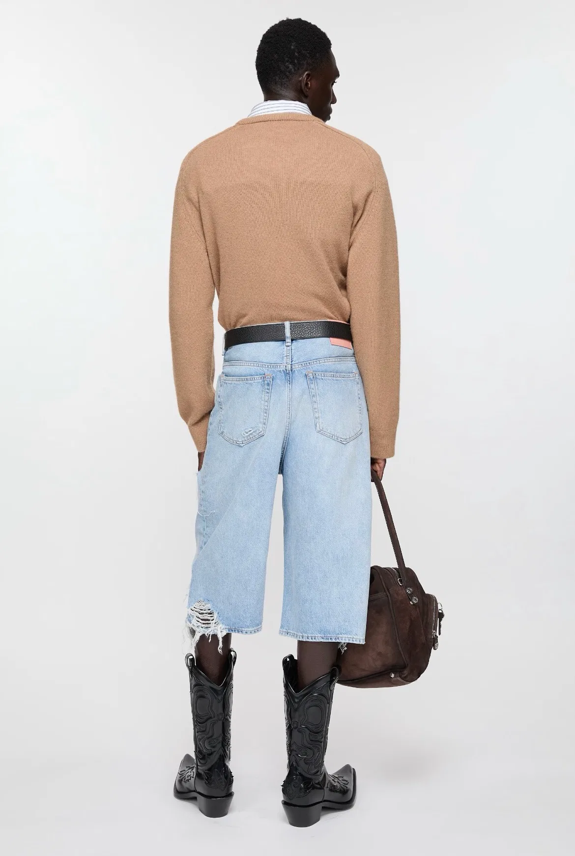 ACNE 27FW RVYVYXA 001 데님숏츠 17