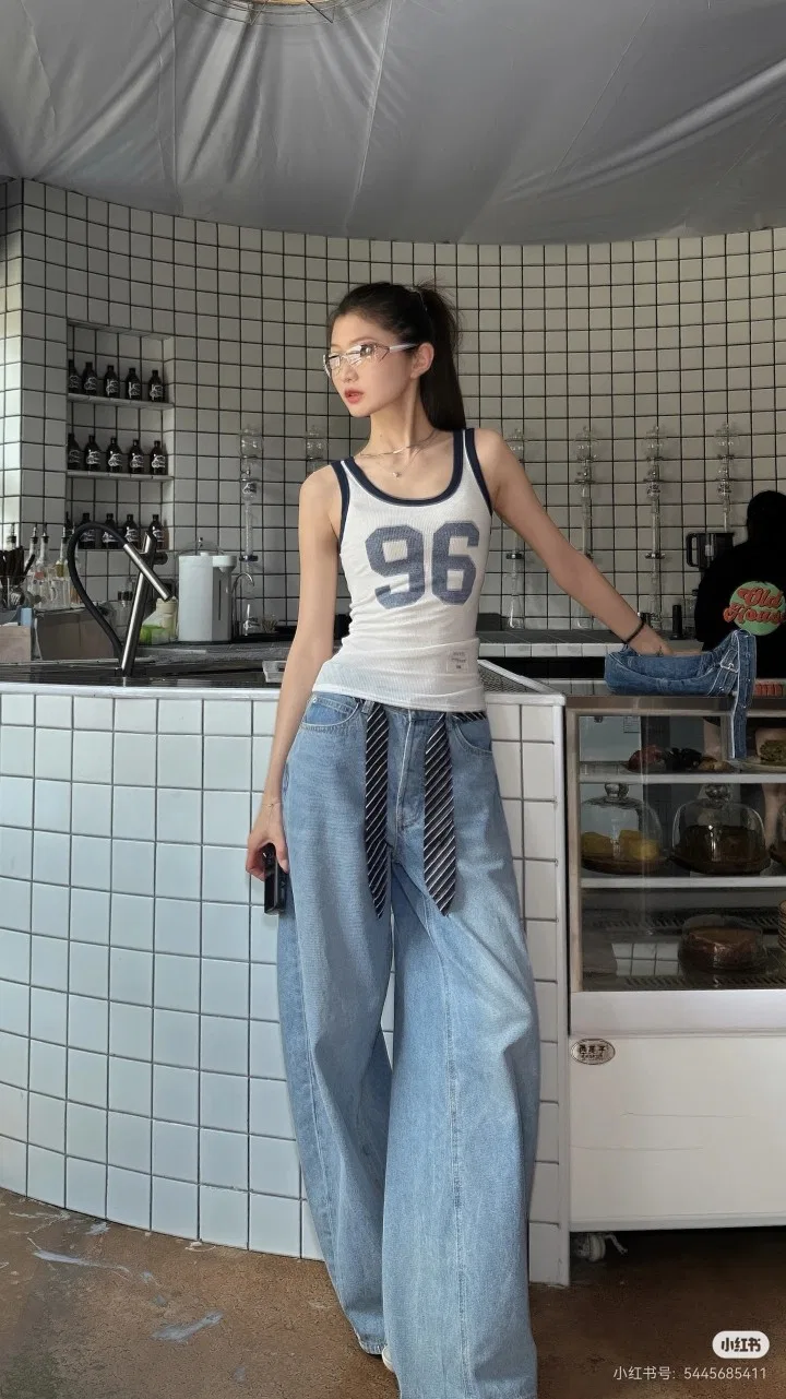 ACNE 27FW RVYVYXA 005 나시 10