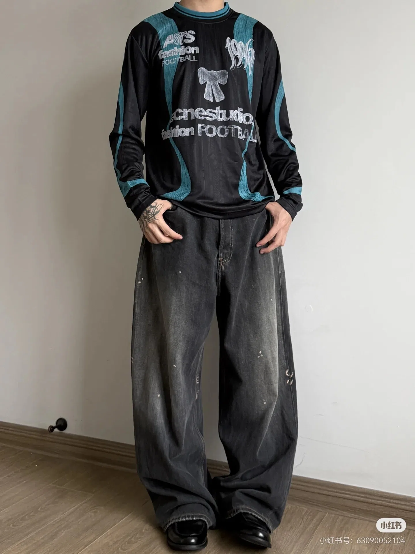ACNE 27FW RVYVYXA 008 롱슬리브 7