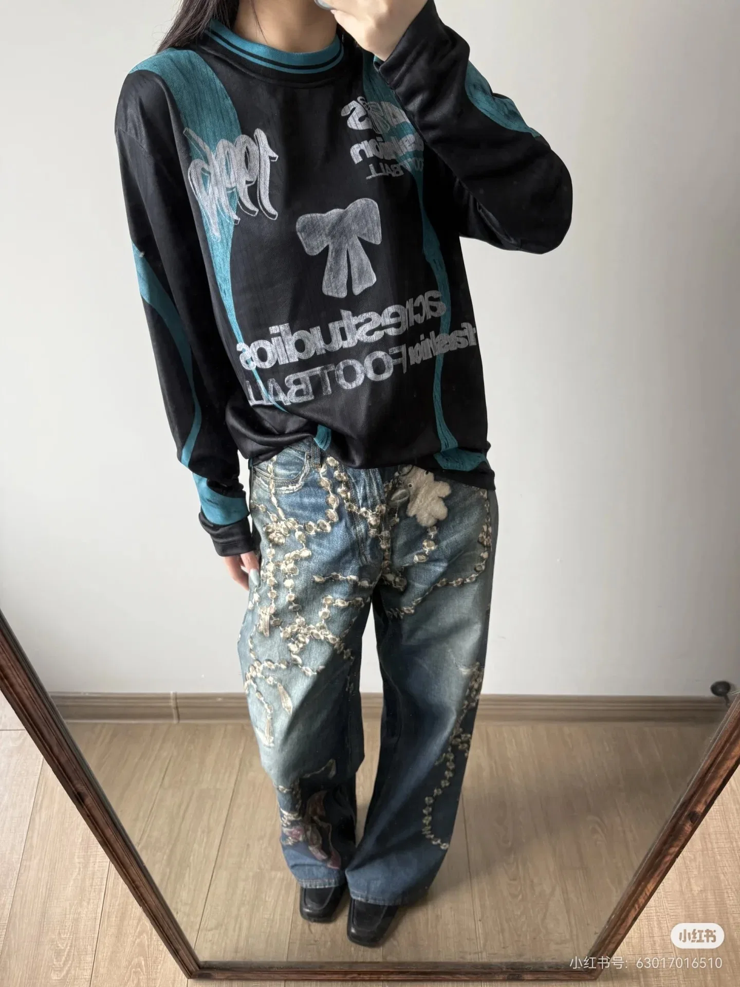 ACNE 27FW RVYVYXA 008 롱슬리브 15