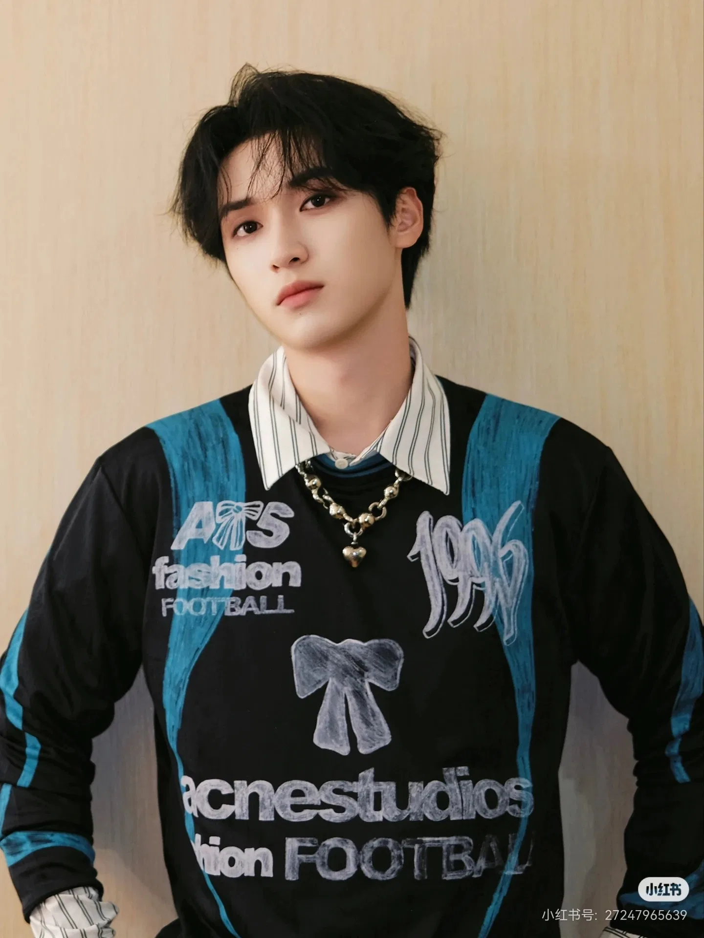 ACNE 27FW RVYVYXA 008 롱슬리브 17