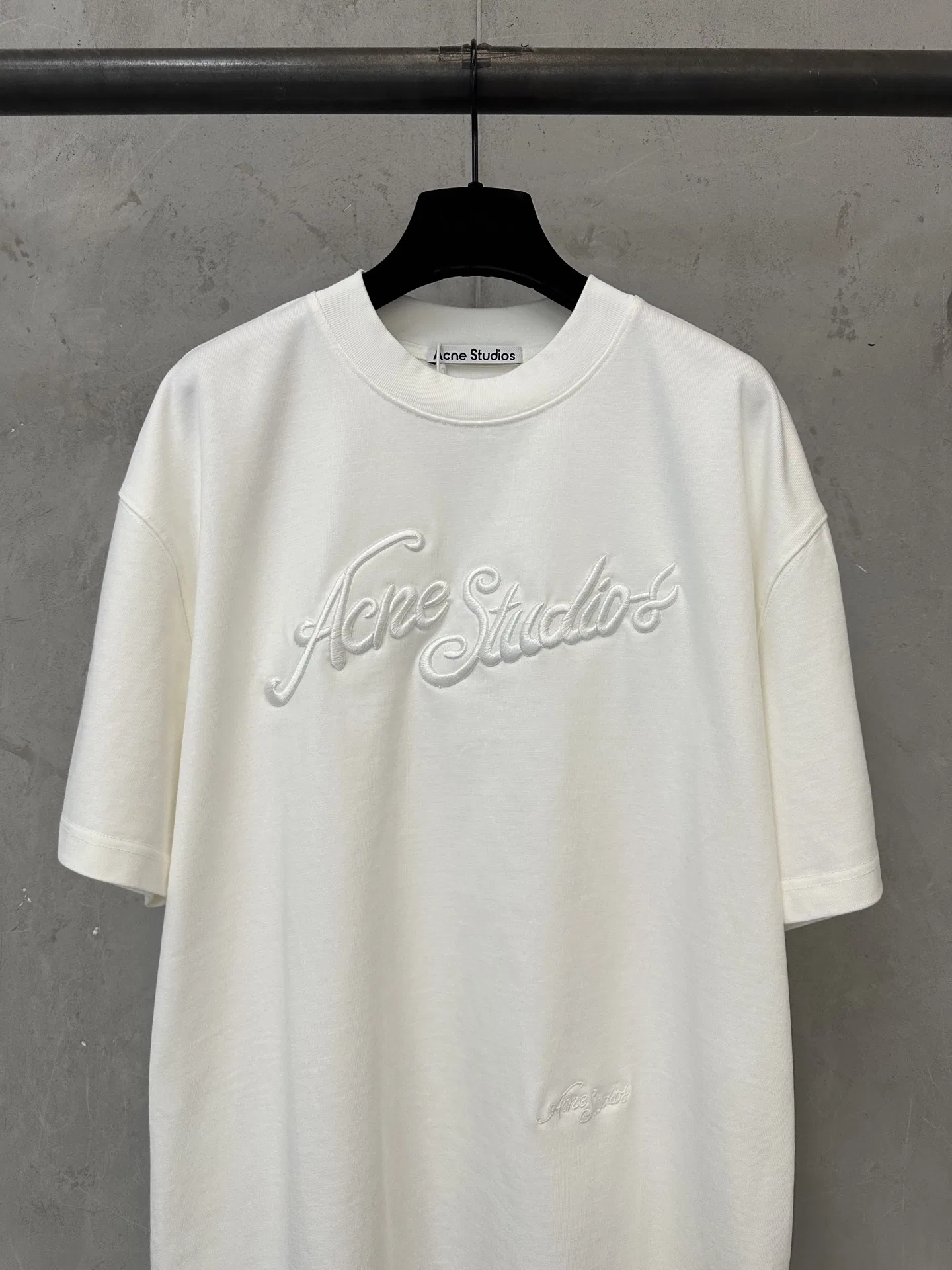 ACNE 27FW RVYVYXA 010 반팔티셔츠 17